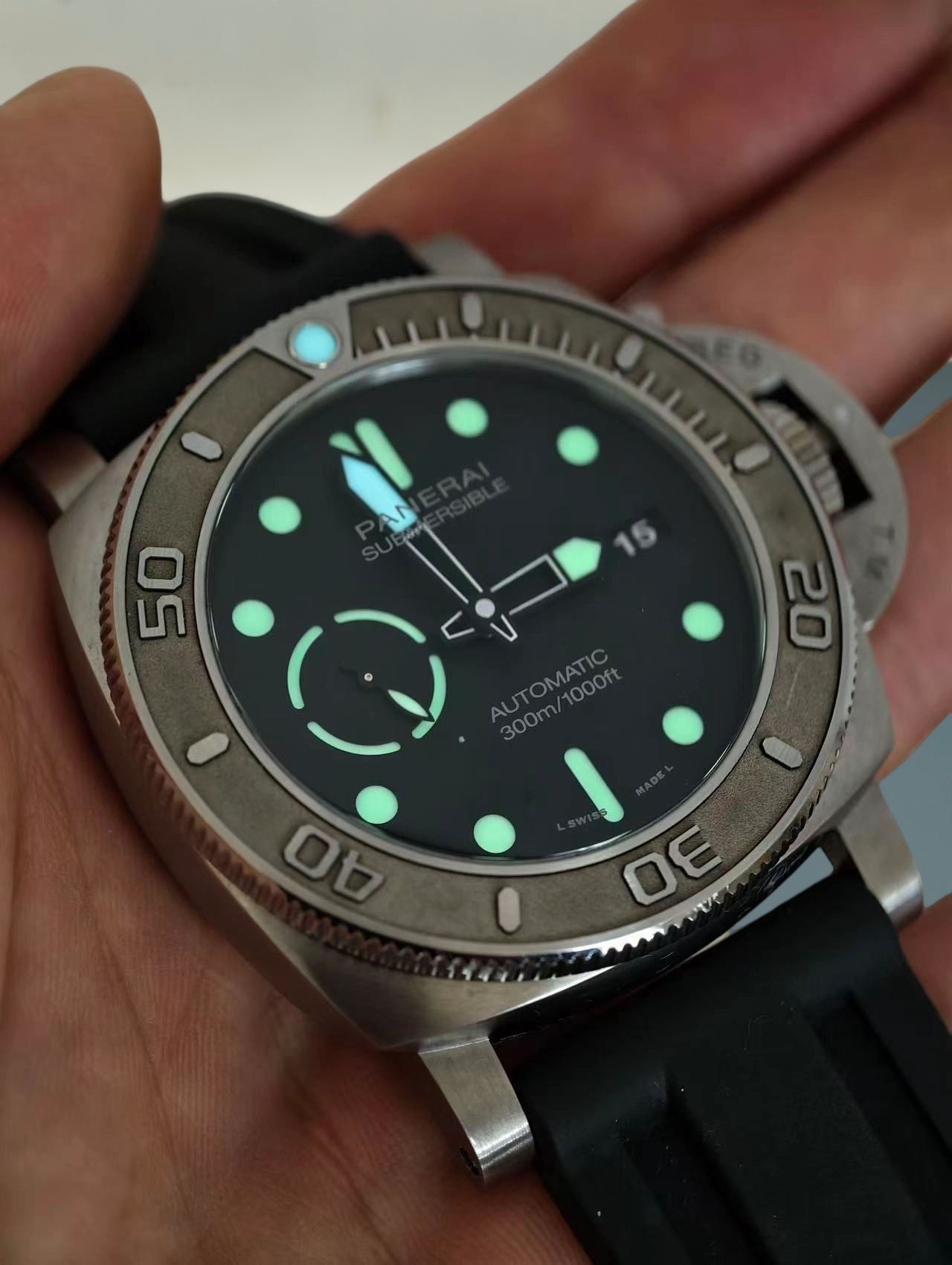 Panerai PAM00984 detail 4