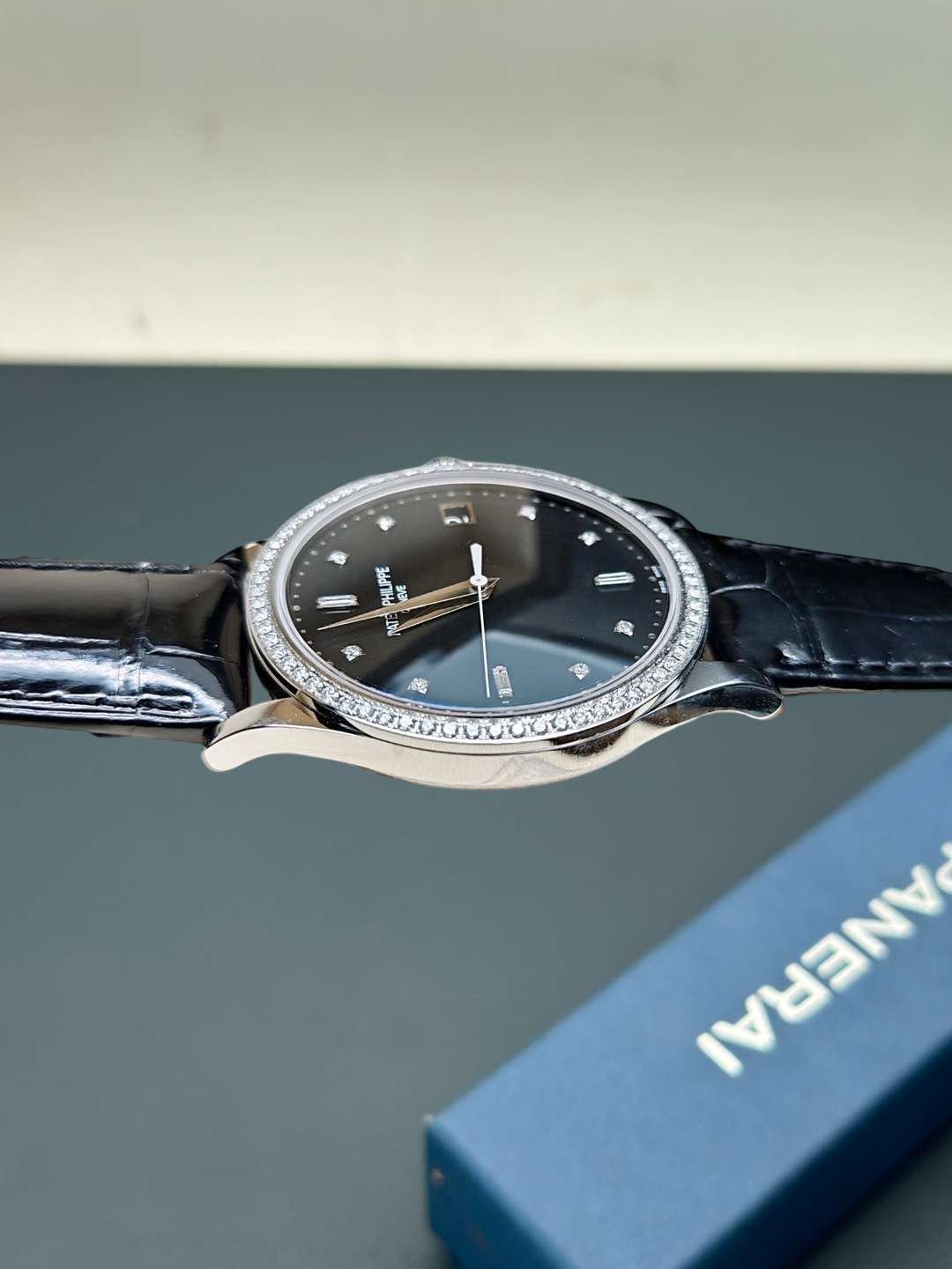 Patek Philippe 5297G-001 detail 3