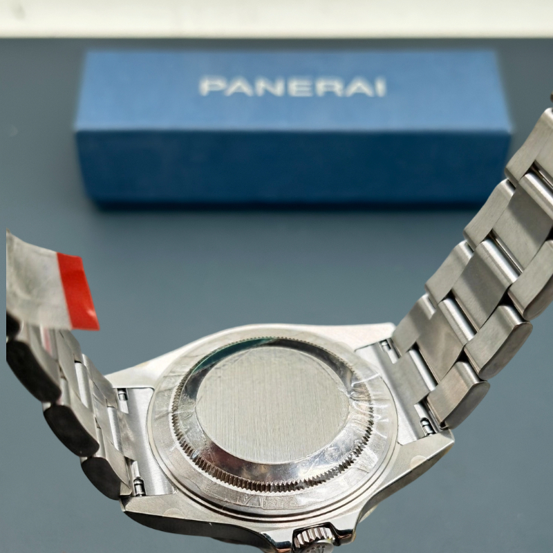 Rolex 16570 detail 4