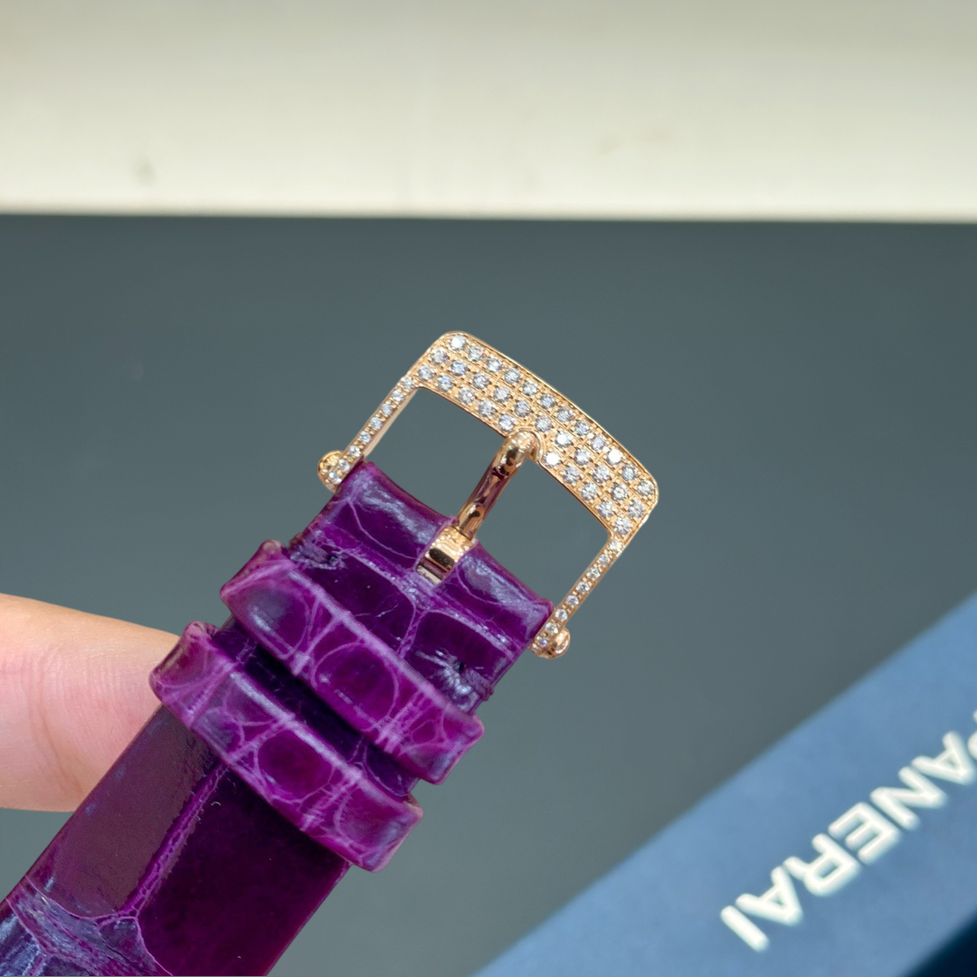 Van Cleef & Arpels VCARO4KB00 detail 4