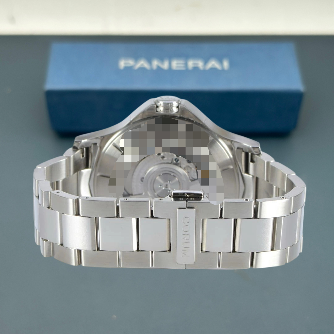 Corum A395 / 02623 detail 5