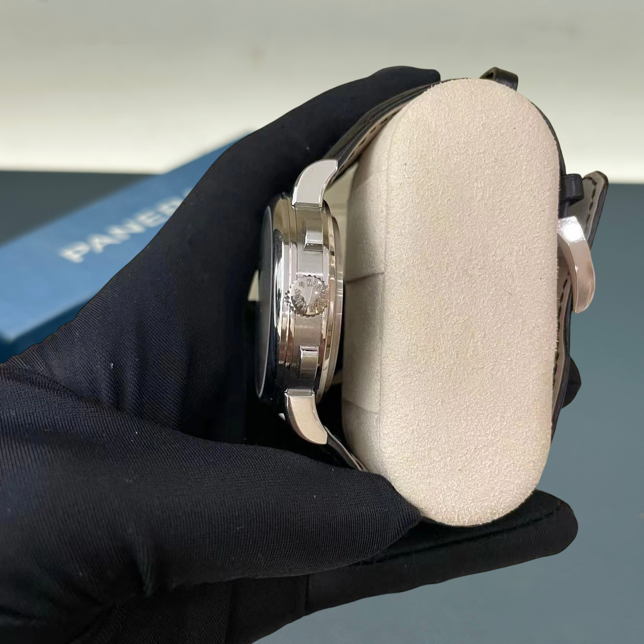 A. Lange & S&ouml;hne 425.025 detail 2