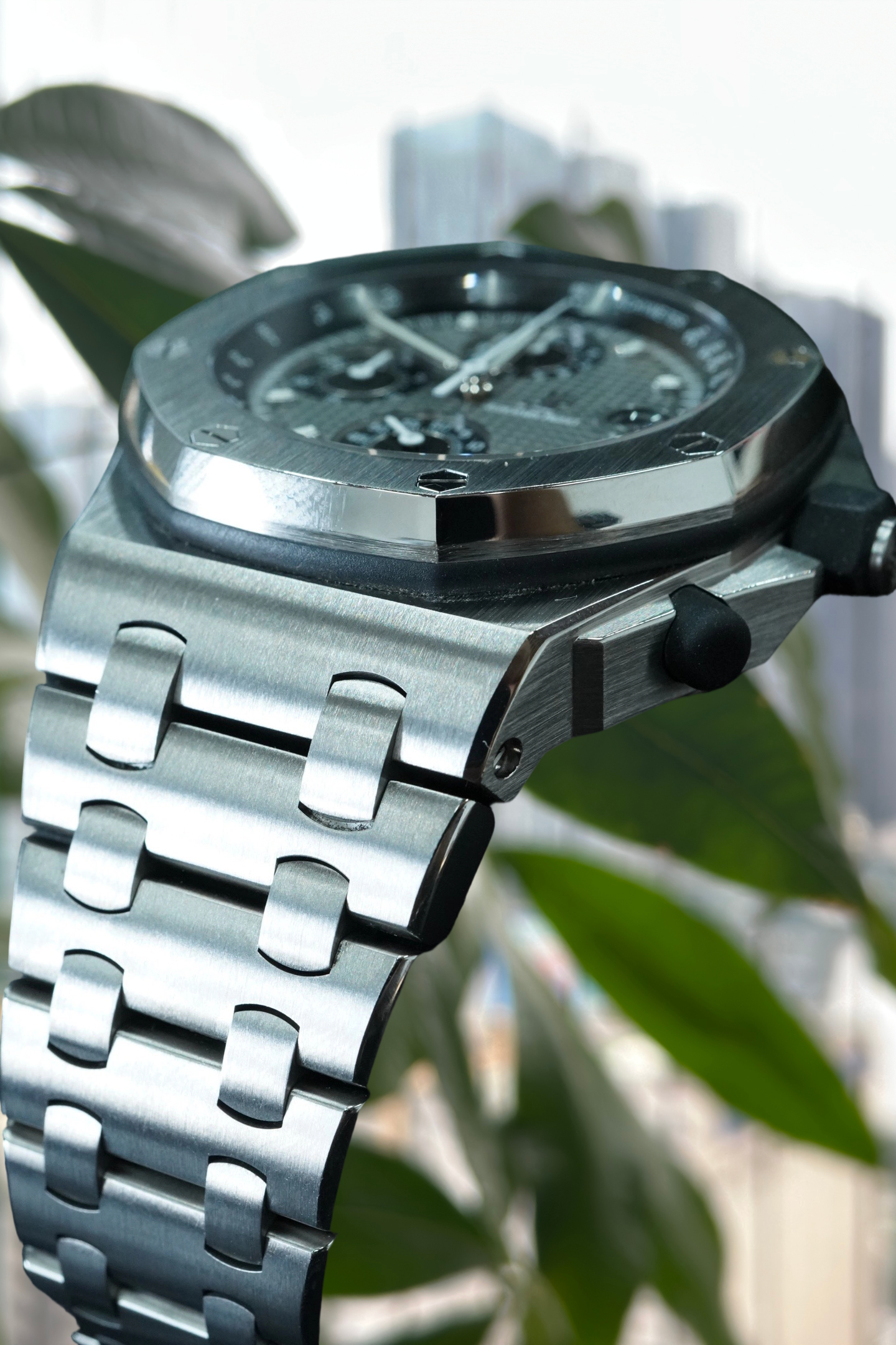 Audemars Piguet 26238TI.OO.2000TI.01 detail 2
