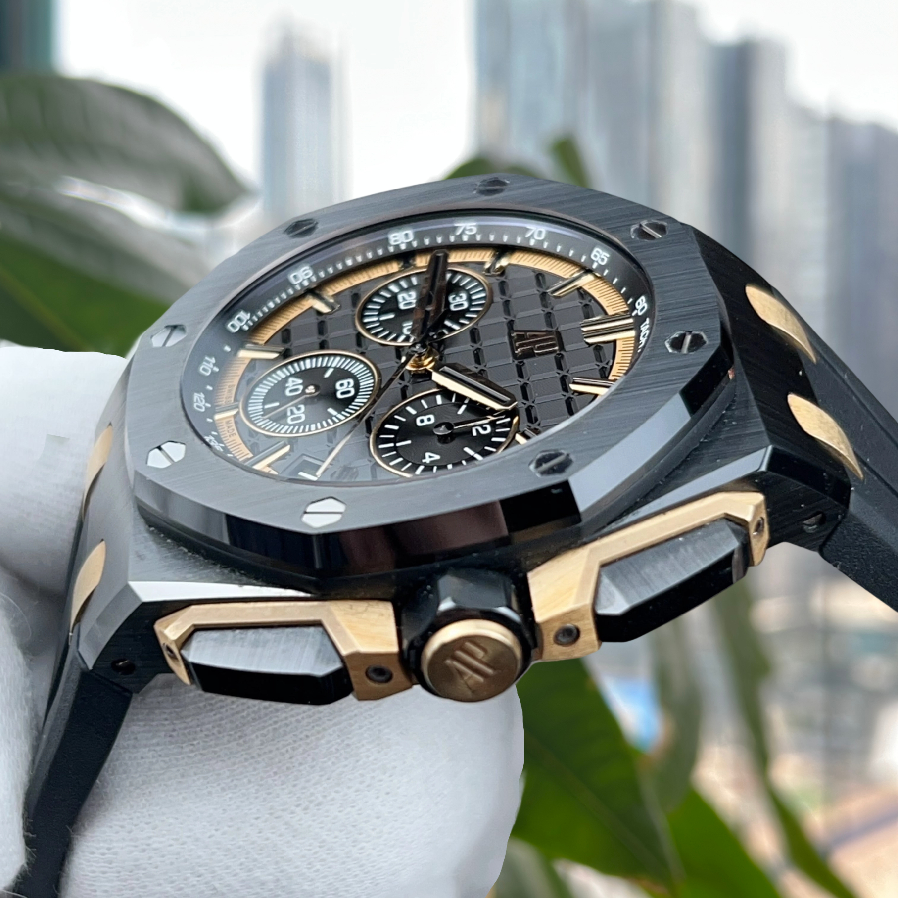 Audemars Piguet 26420CE.OO.A127CR.01 detail 1