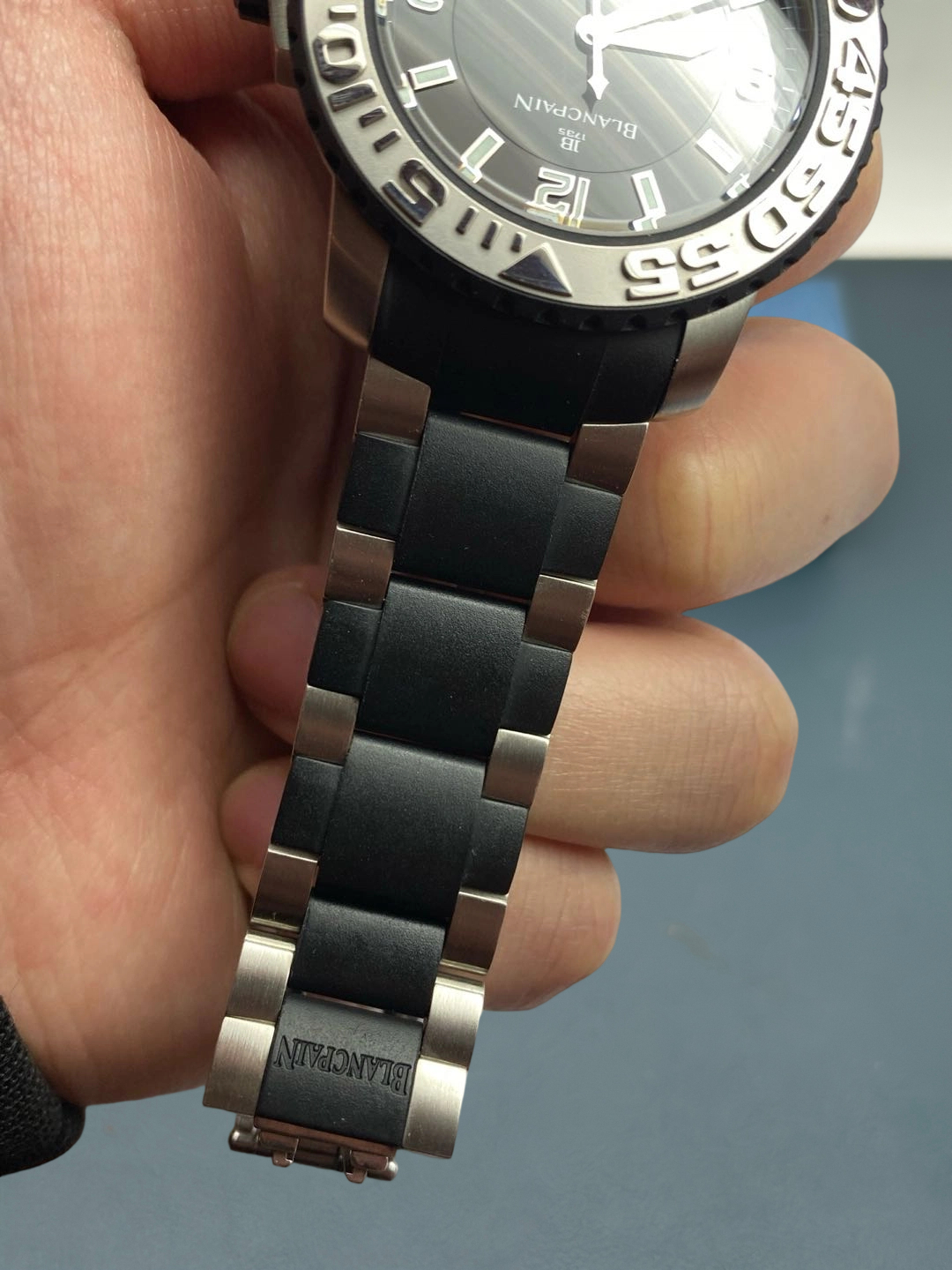 Blancpain 2200-6530-66 detail 4