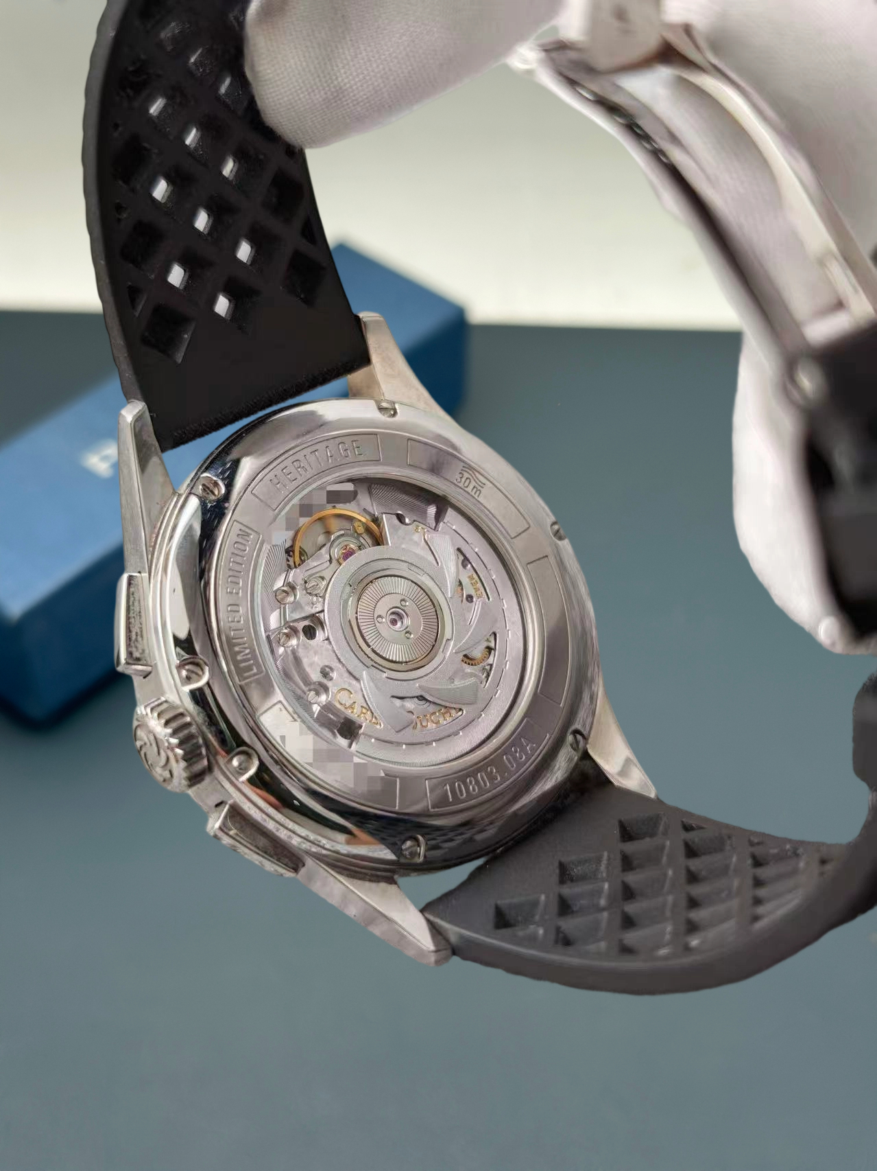 Carl F. Bucherer 00.10803.08.32.02 detail 3