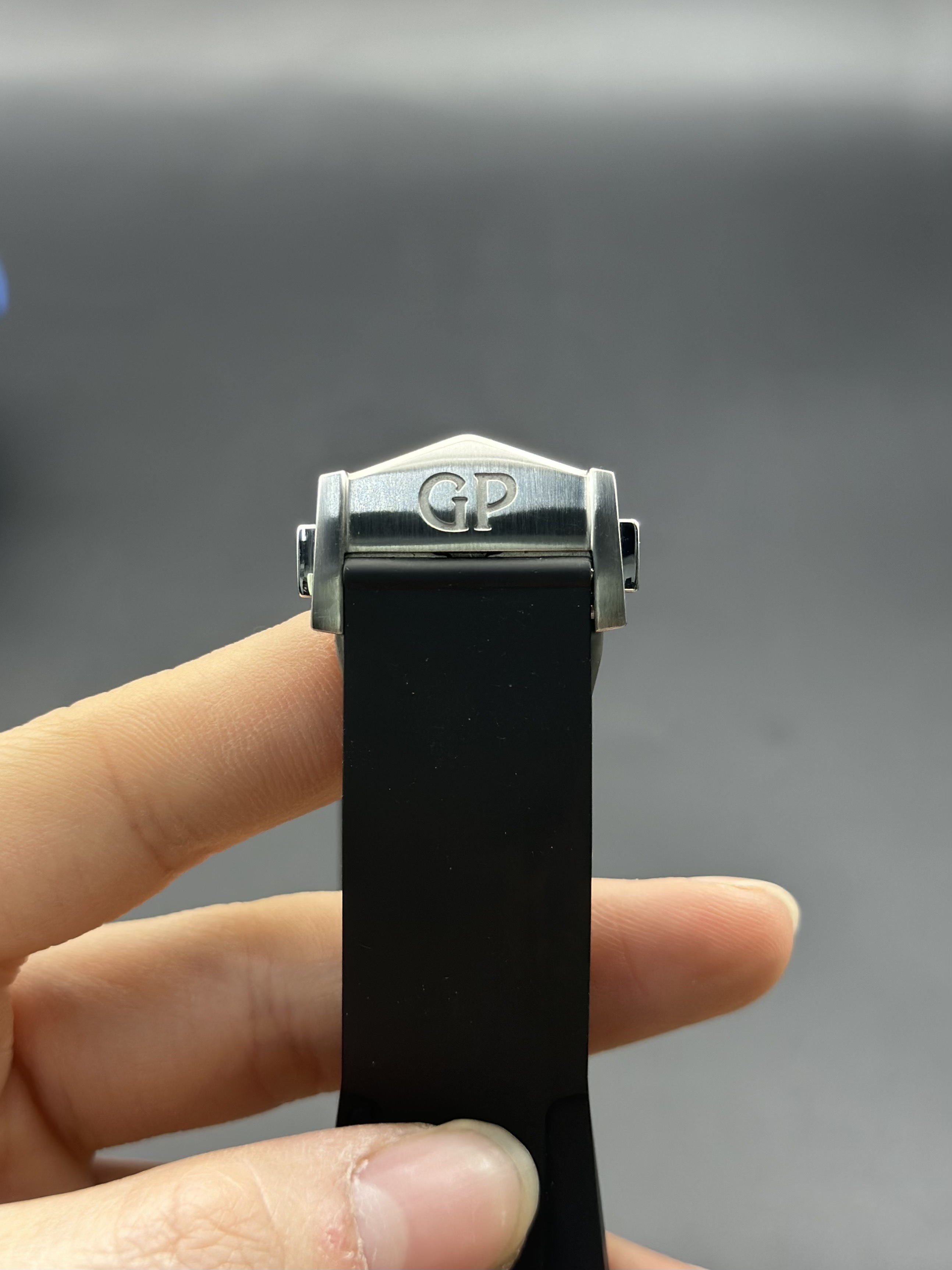 Girard Perregaux 49970-11-131-HDBA detail 5