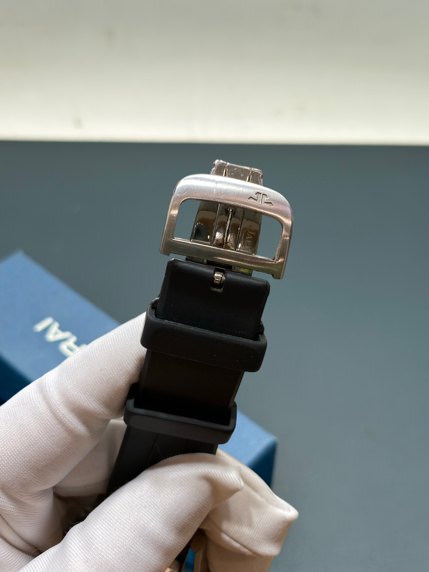 Jaeger-LeCoultre Q194T470 detail 3