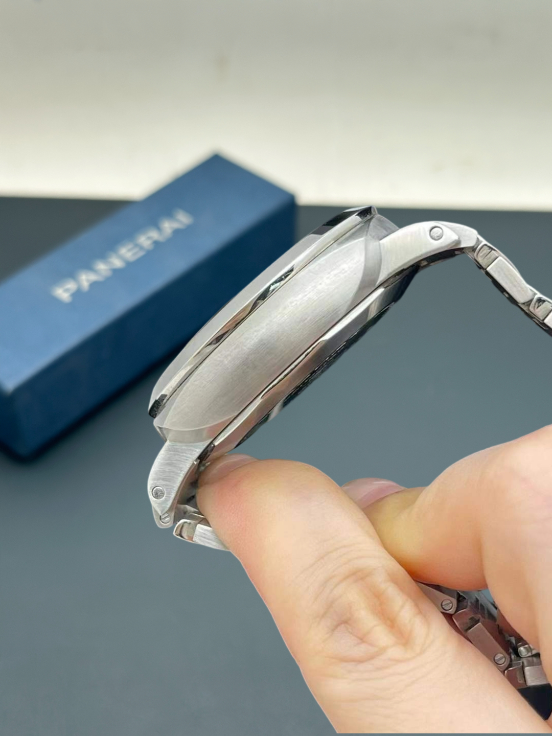 Panerai PAM01316 detail 1