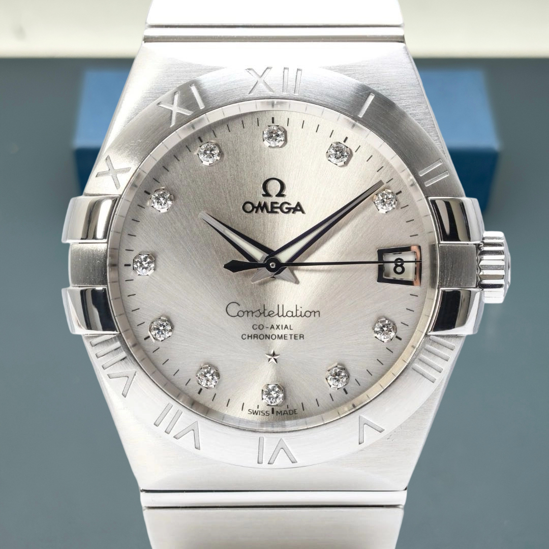 Omega 123.10.38.21.52.001 detail 1