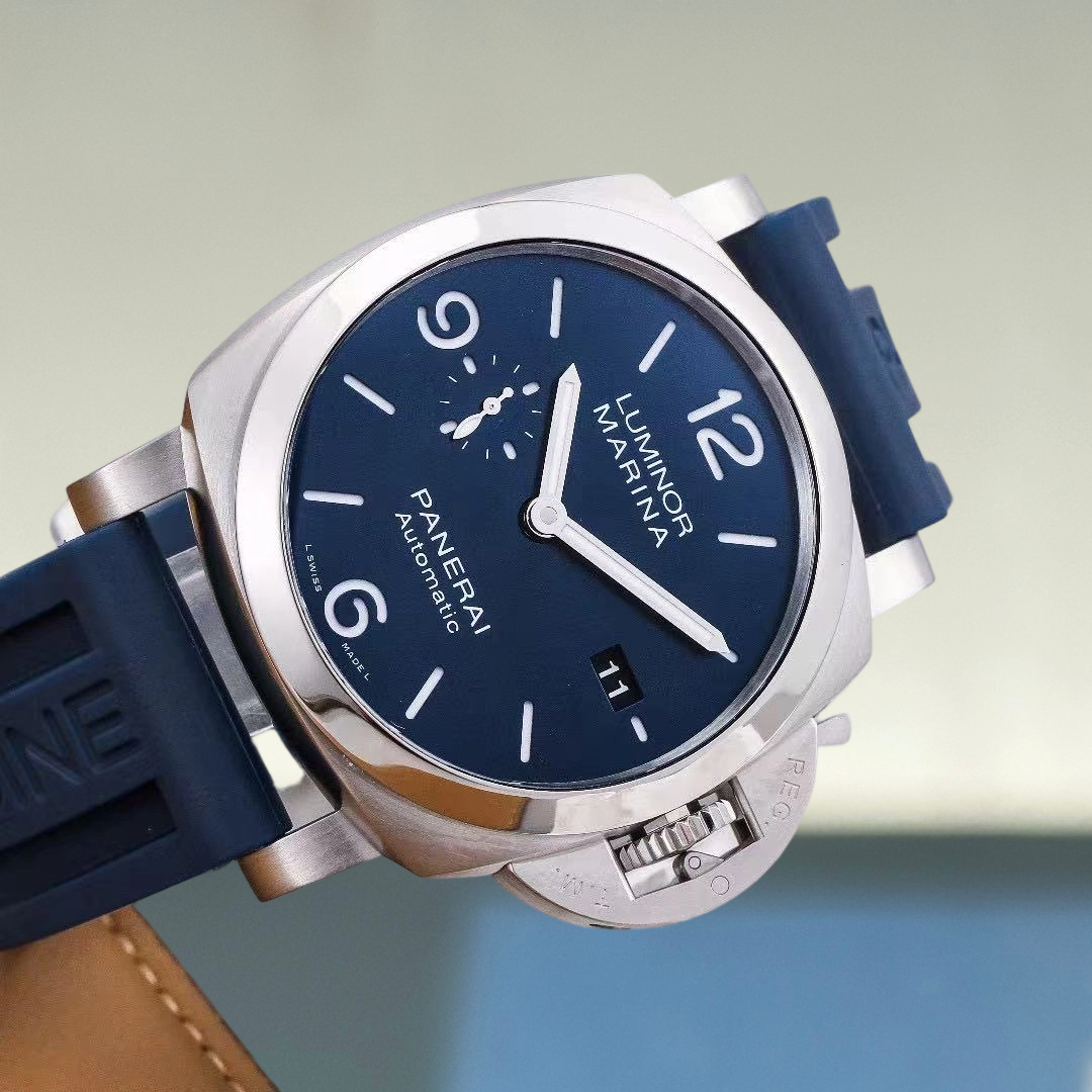 Panerai PAM01313 detail 2