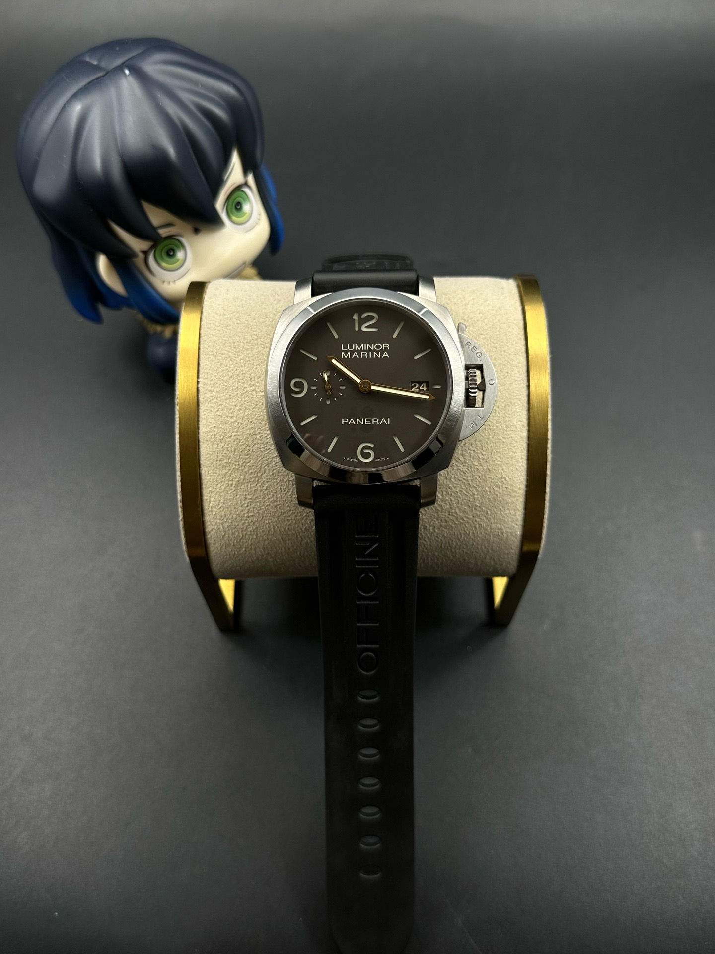 Panerai PAM00351 detail 2