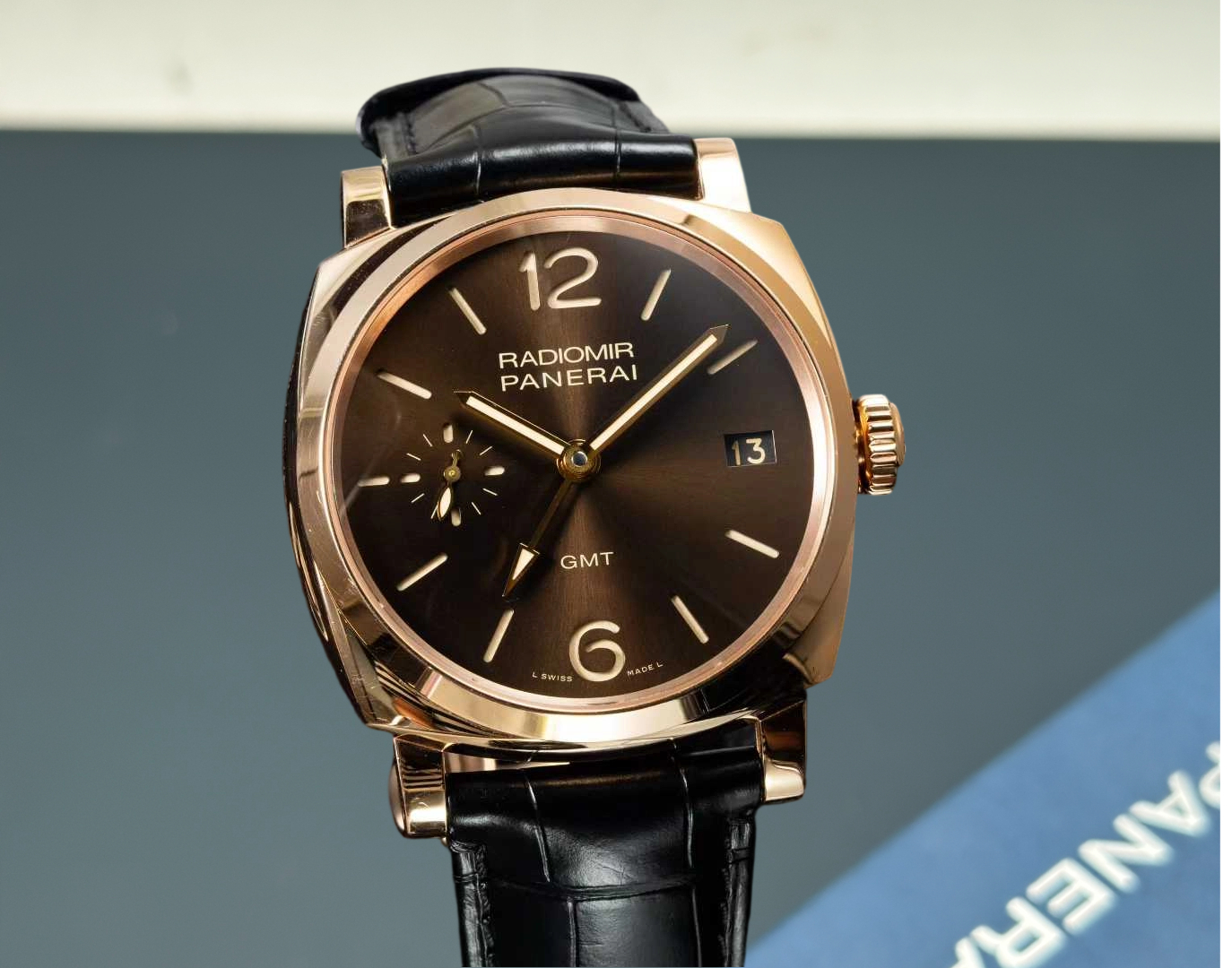 Panerai pam00570 detail 1