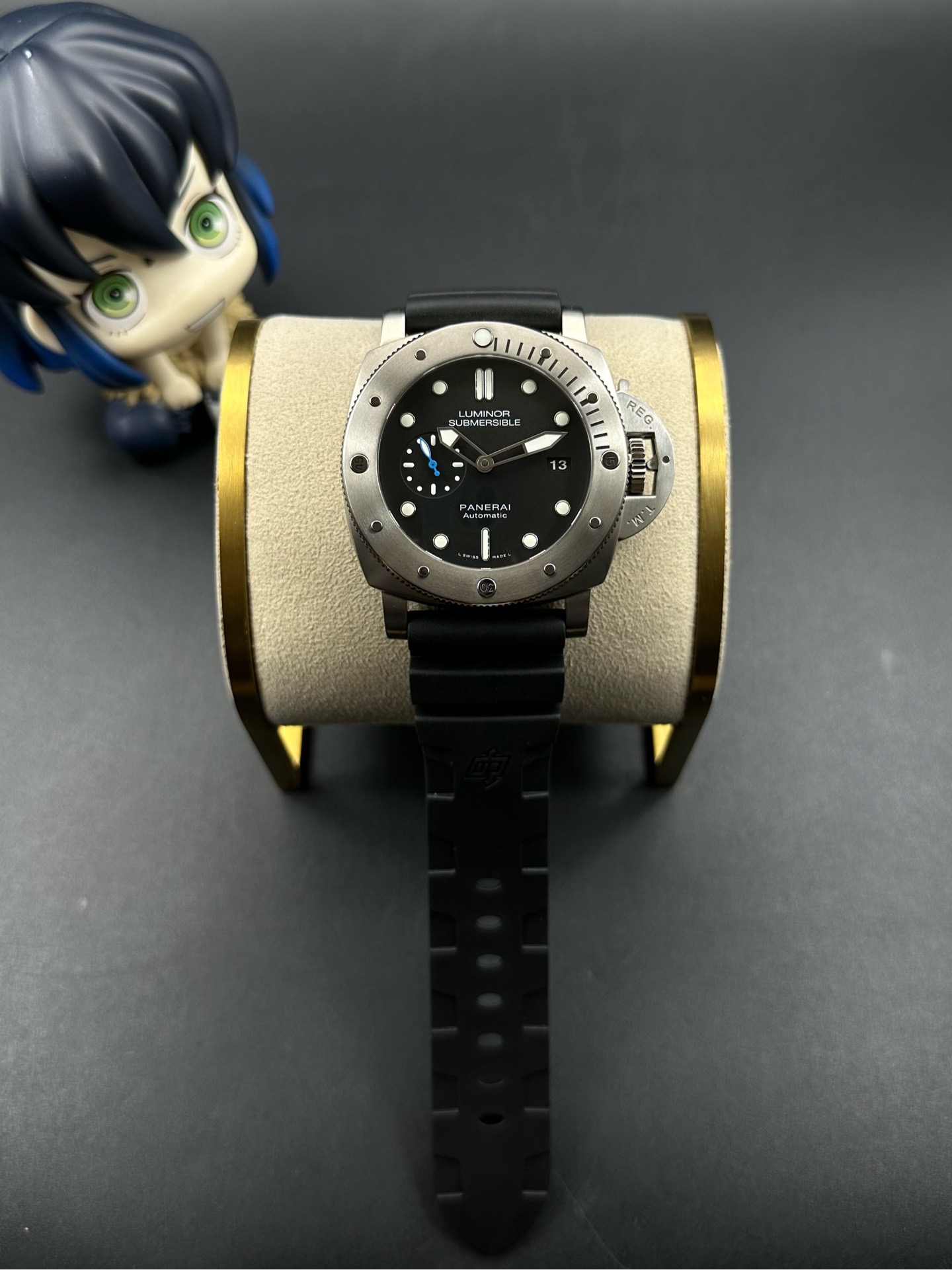 Panerai PAM01305 detail 2