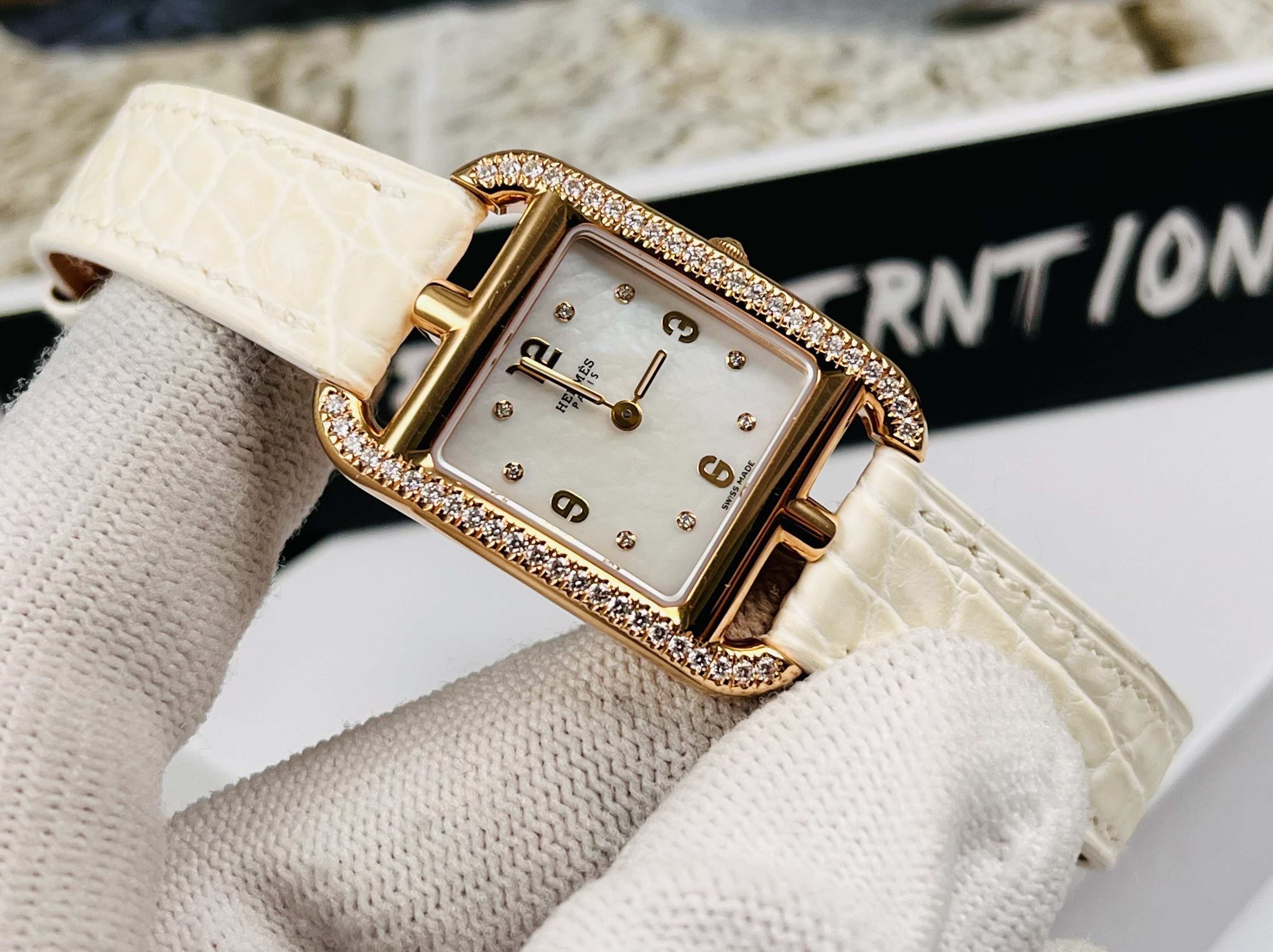 Herm&egrave;s W047241WW00