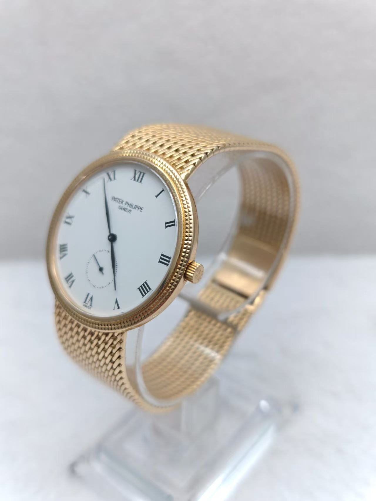 Patek Philippe 3919R detail 1