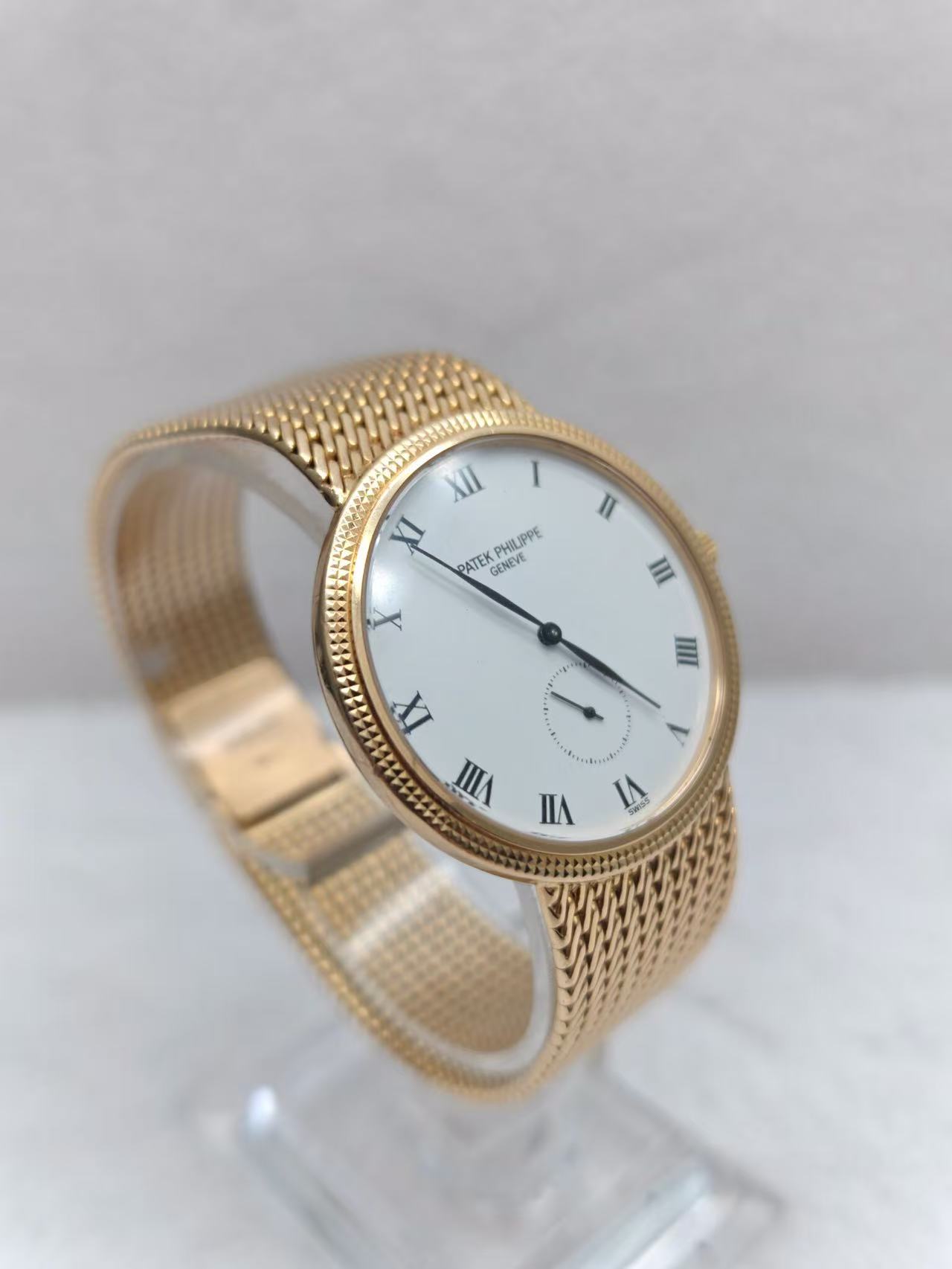 Patek Philippe 3919R detail 2