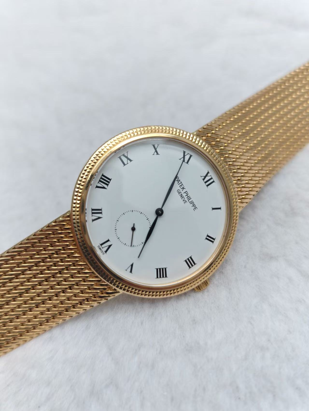 Patek Philippe 3919R detail 4