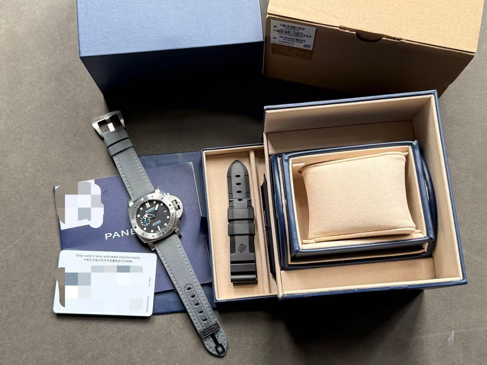 Panerai PAM02973 detail 6