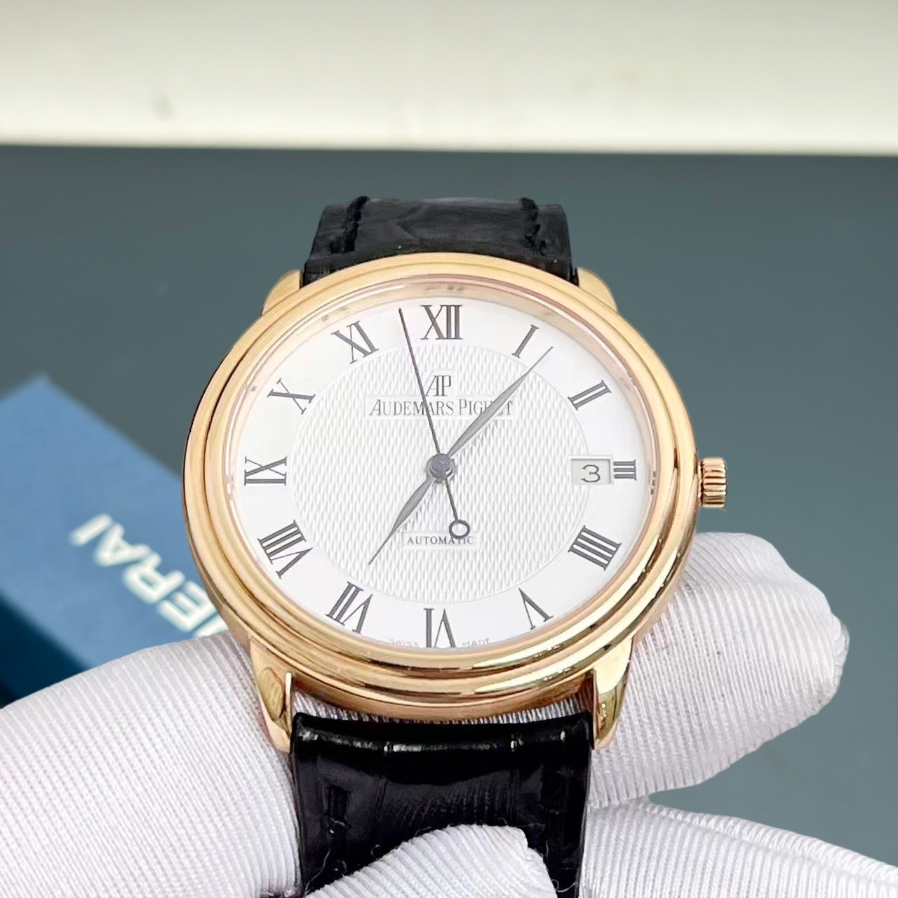 Audemars Piguet 15138OR.OO.A001CR.01 detail 3