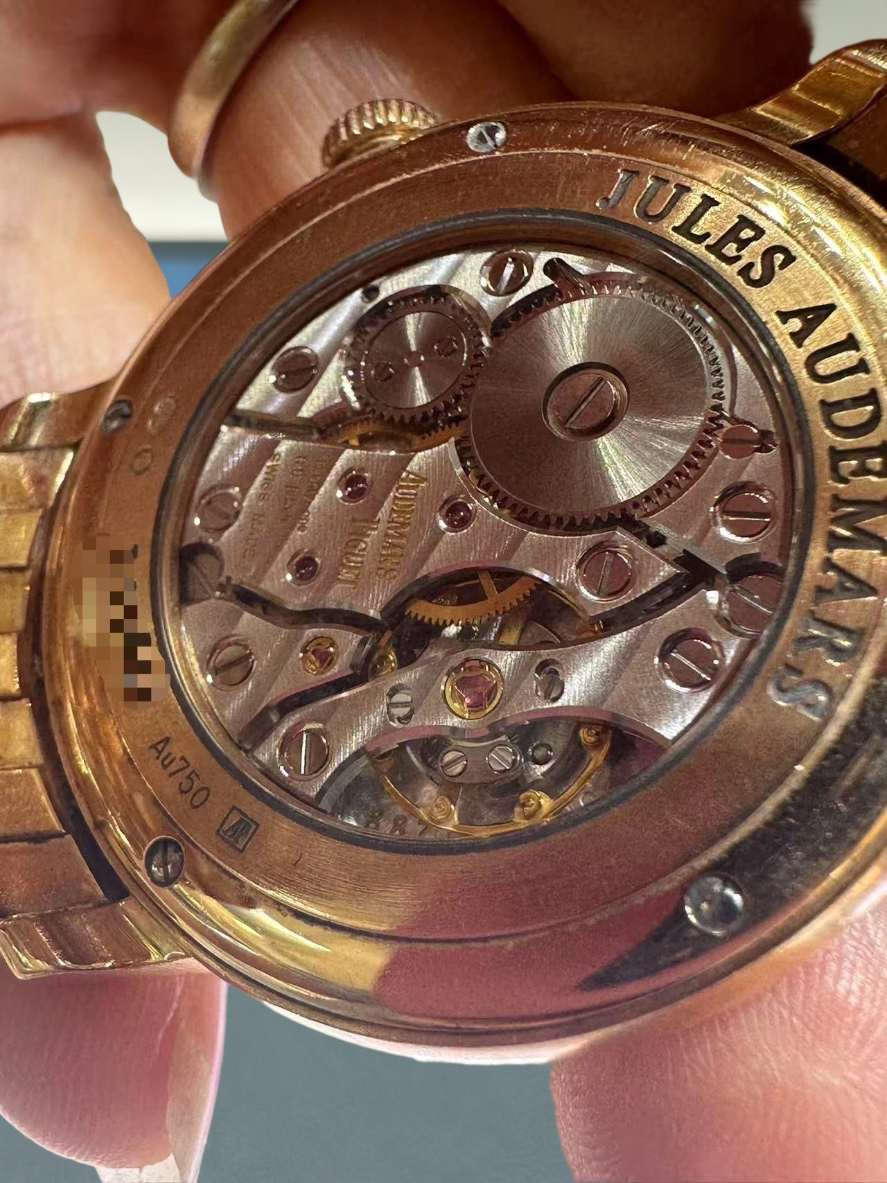 Audemars Piguet 77250OR detail 2