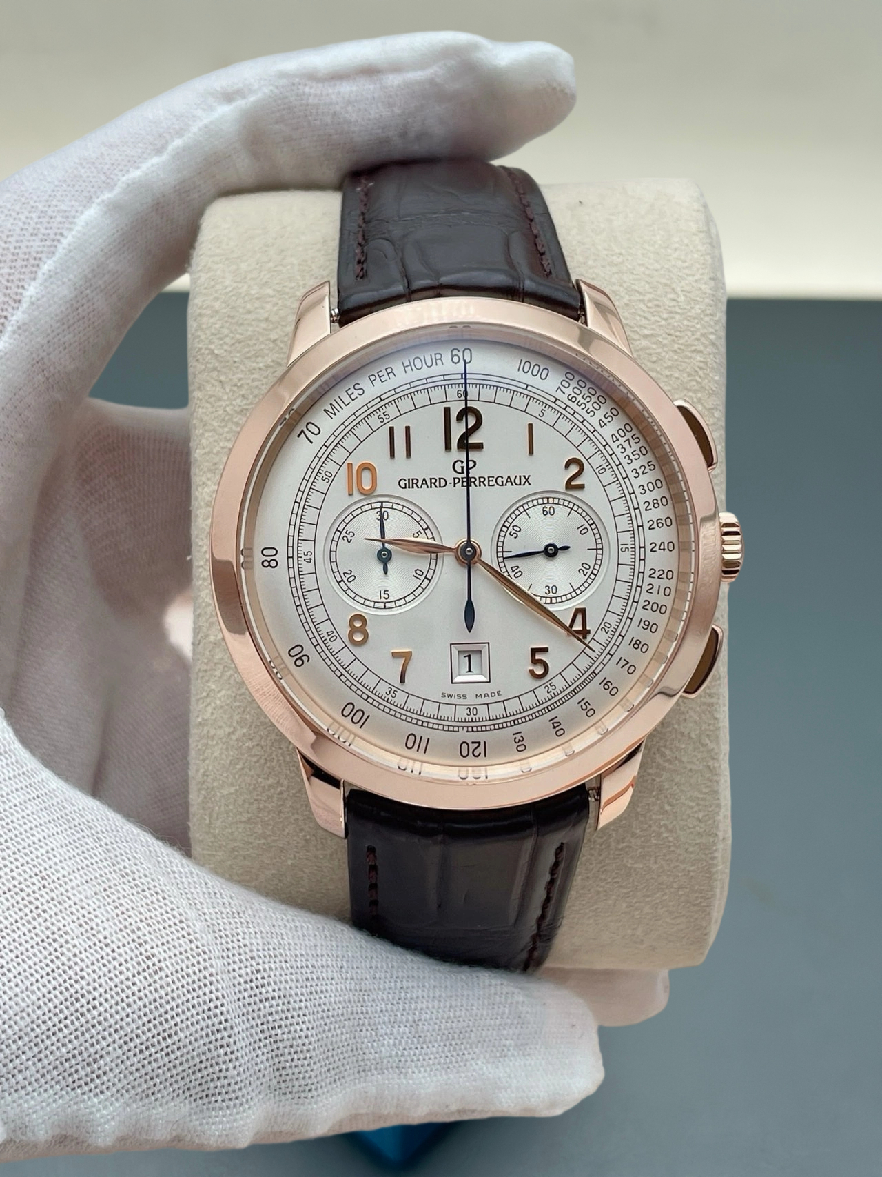 Girard Perregaux 49542-52-151-BK6A