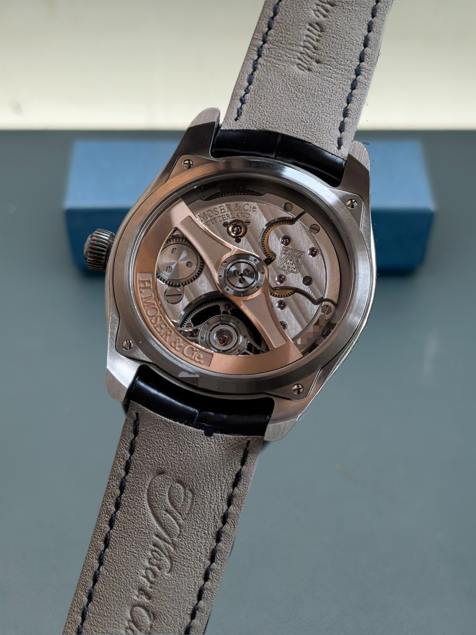 H.Moser & Cie() 3804-1208 detail 4