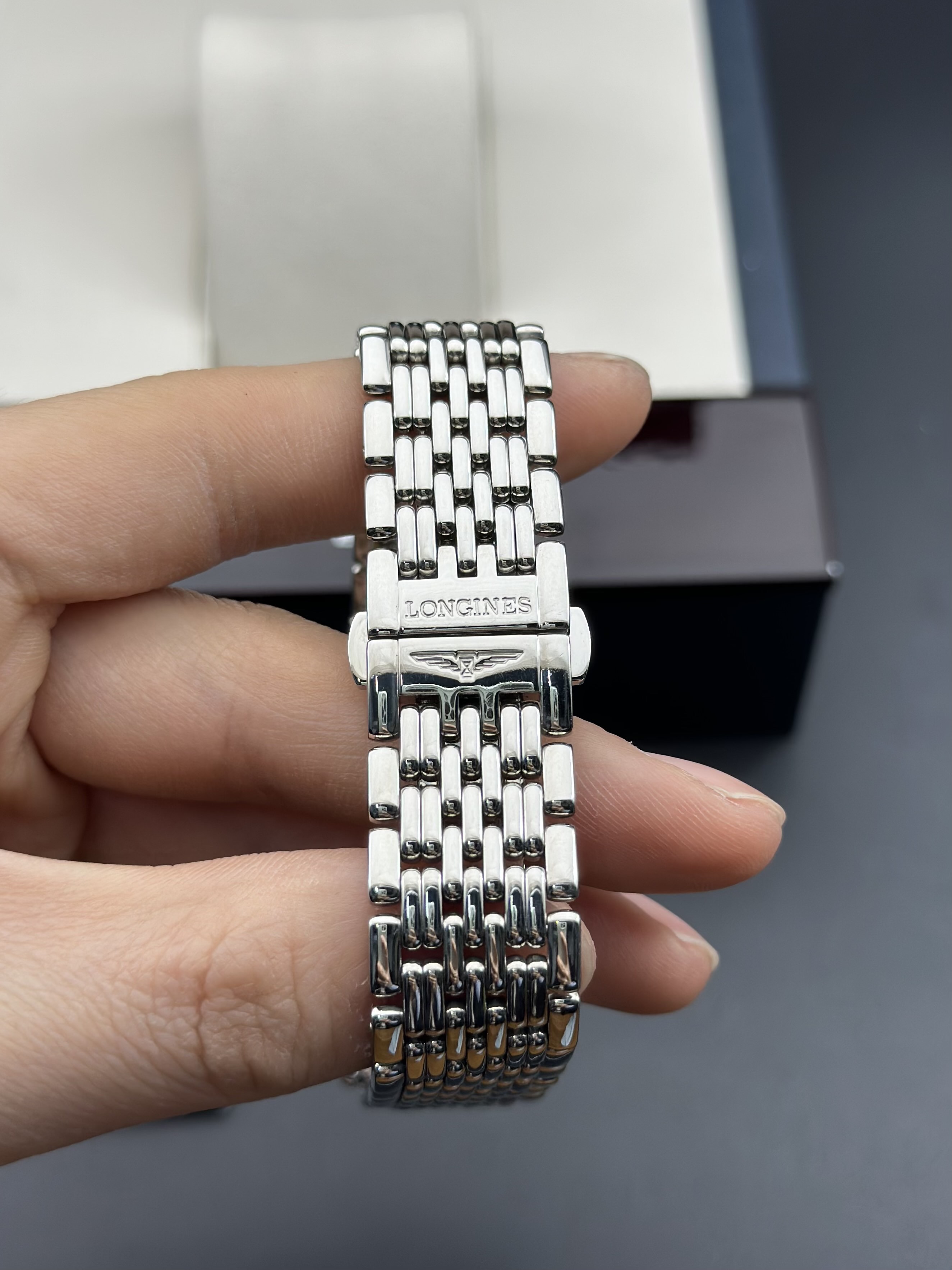 Longines L4.860.4.92.6 detail 4