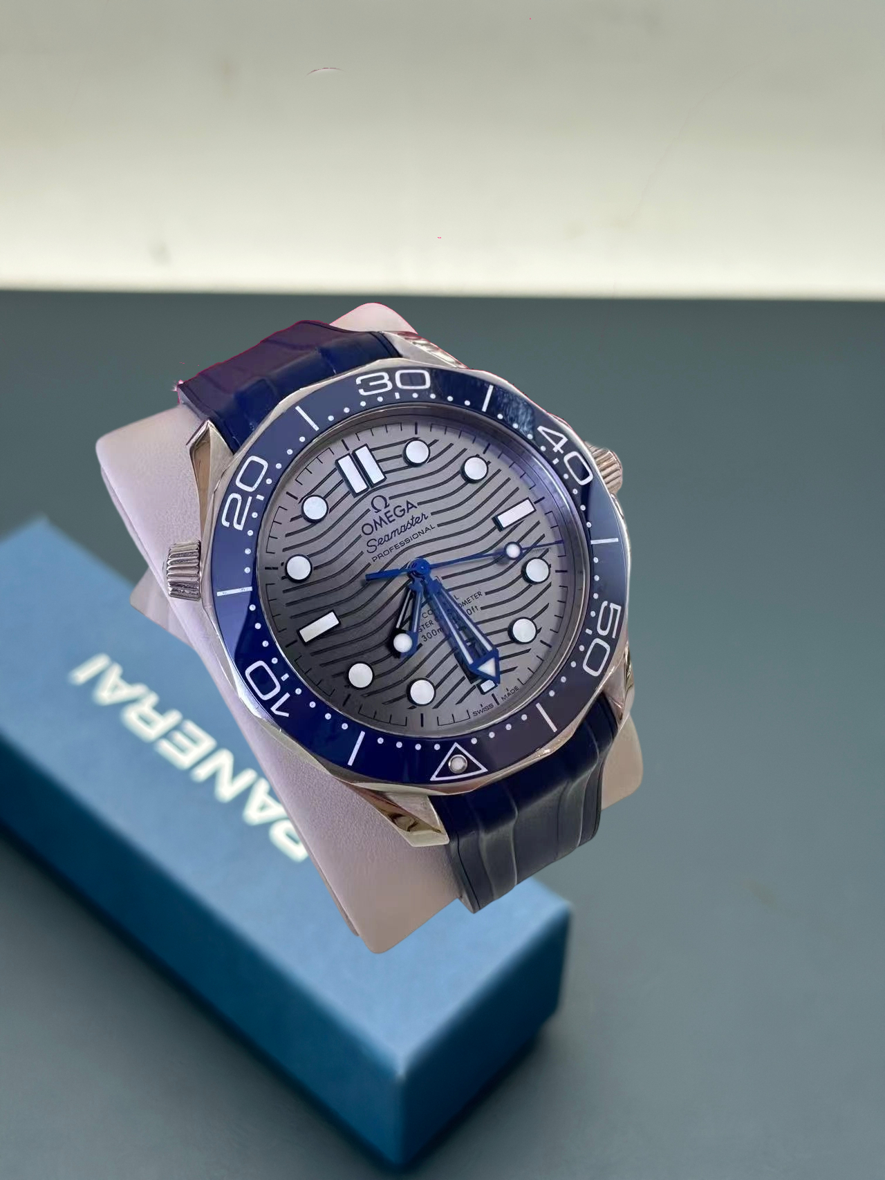 Omega 210.32.42.20.06.001