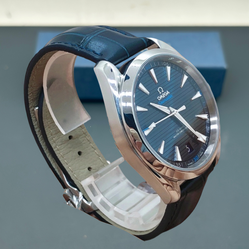 Omega 220.13.41.21.03.001 detail 4