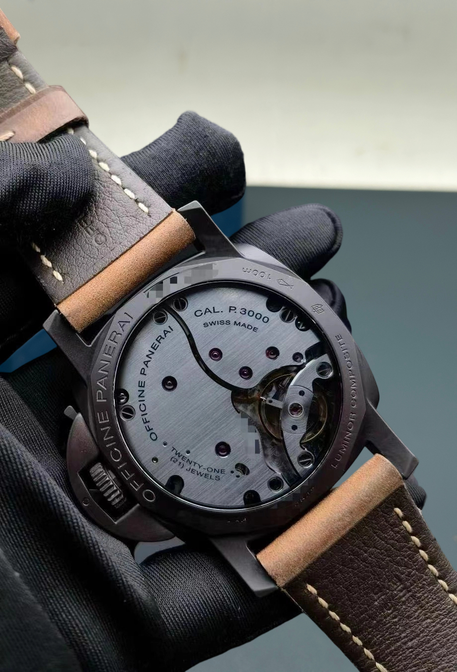 Panerai PAM00375 detail 3