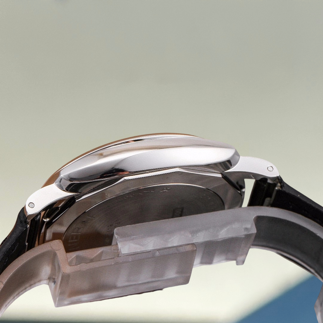Panerai PAM01274 detail 3