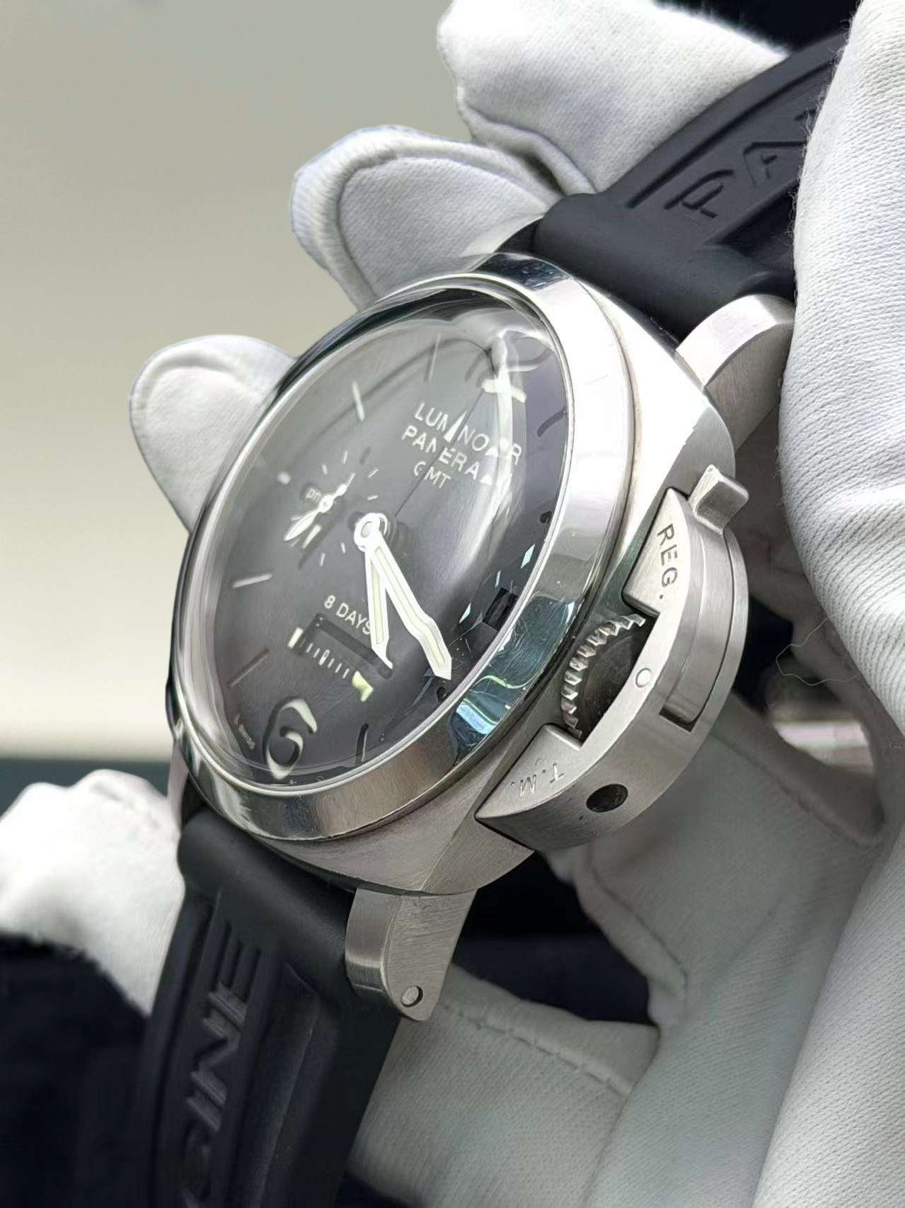 Panerai pam00233 detail 1