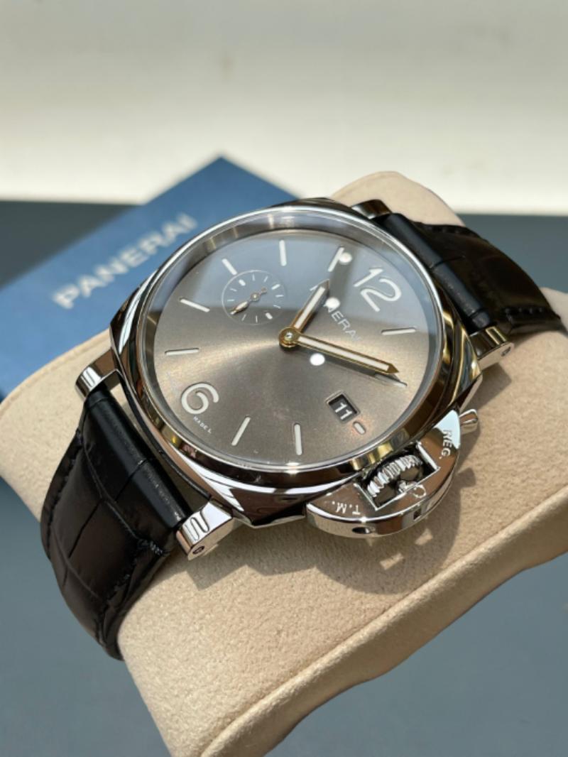 Panerai pam01671 detail 2