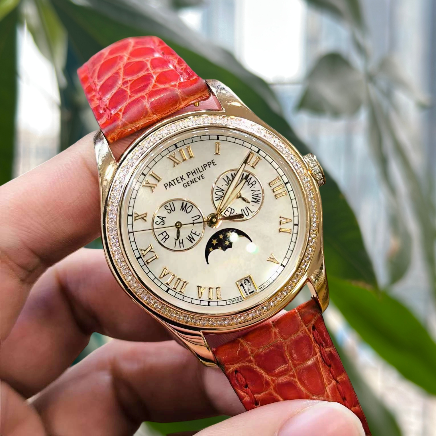 Patek Philippe 4936R-001 detail 1