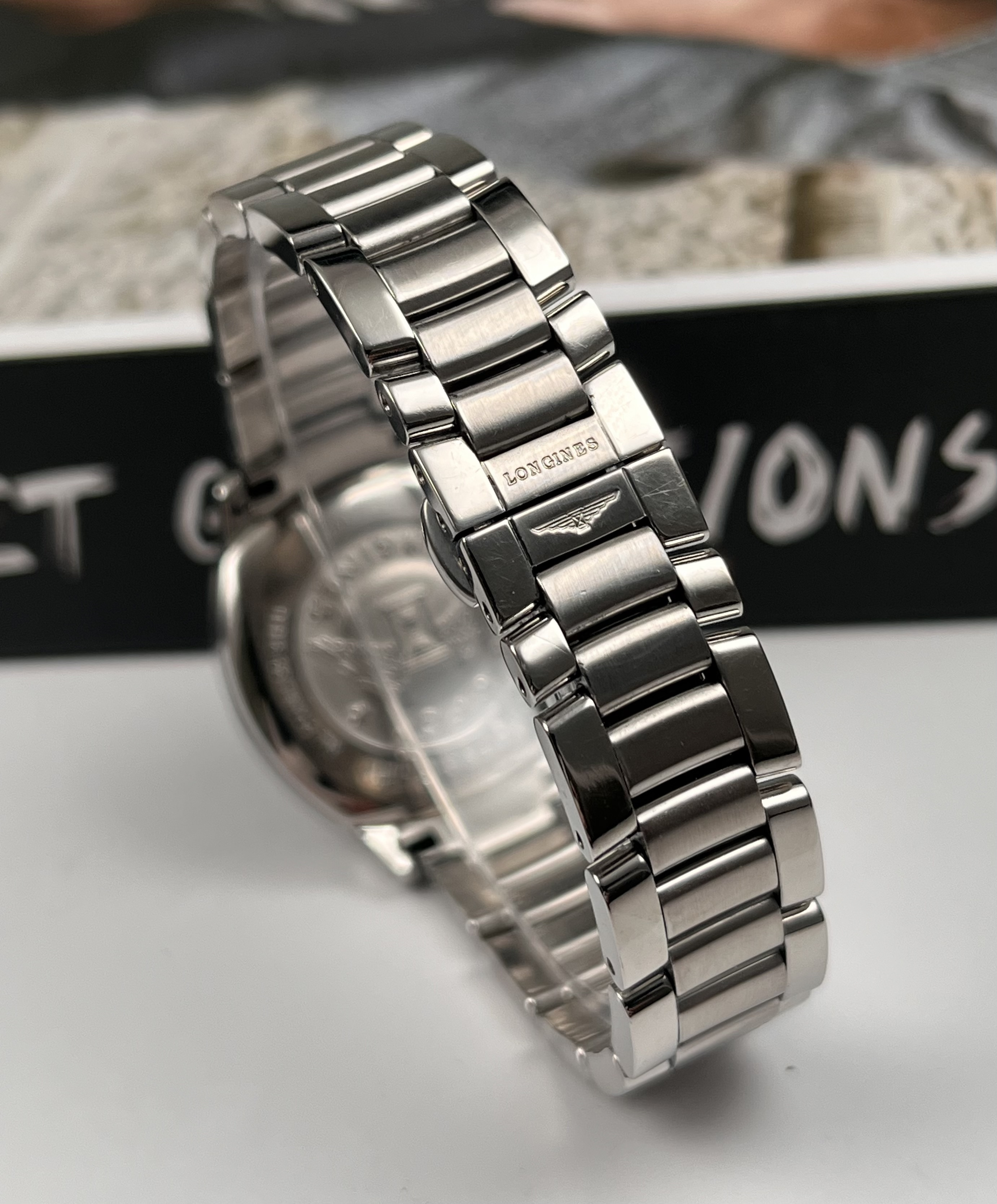 Longines L2.196.4.53.6 detail 7