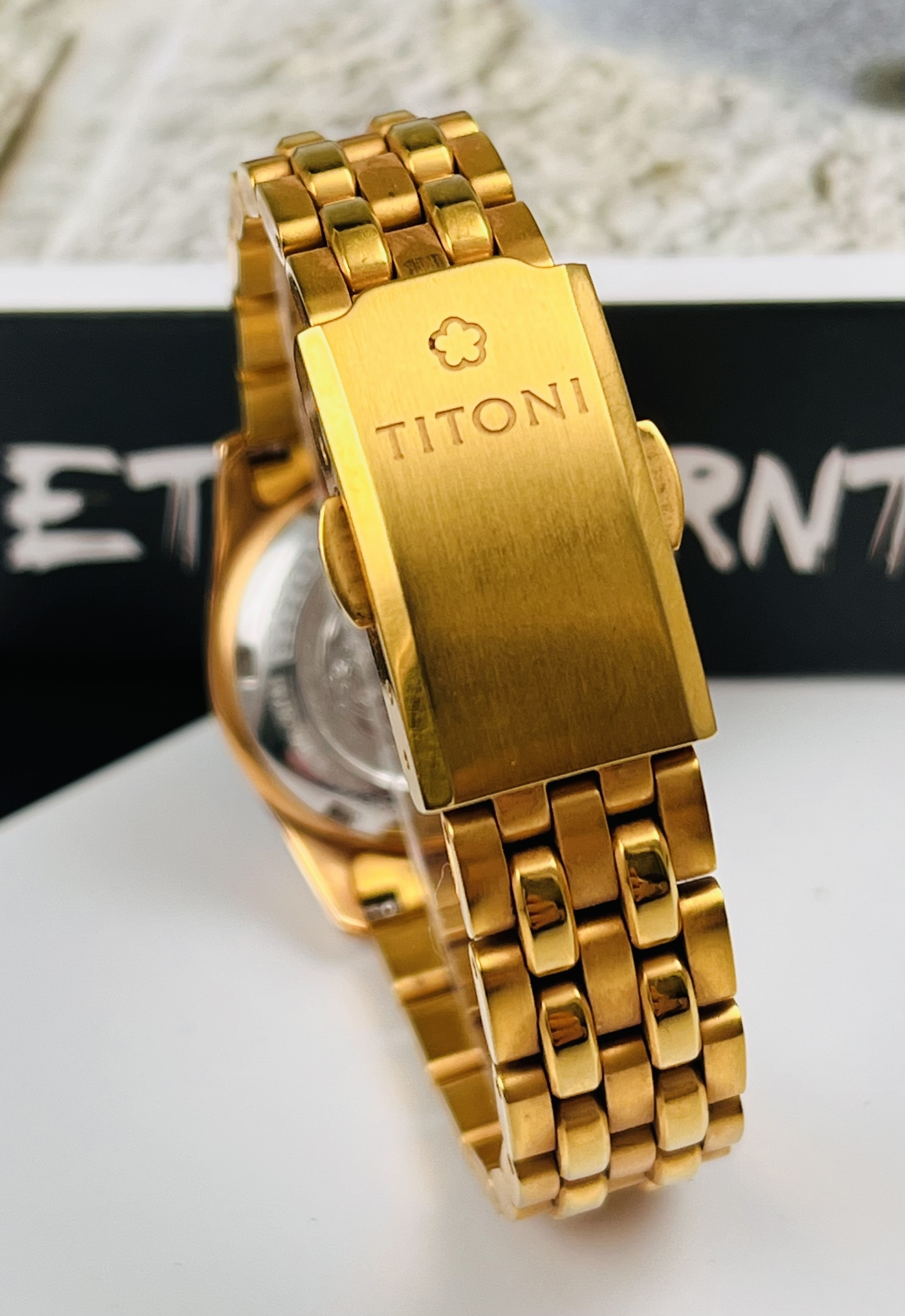 TITONI 728-306 detail 8