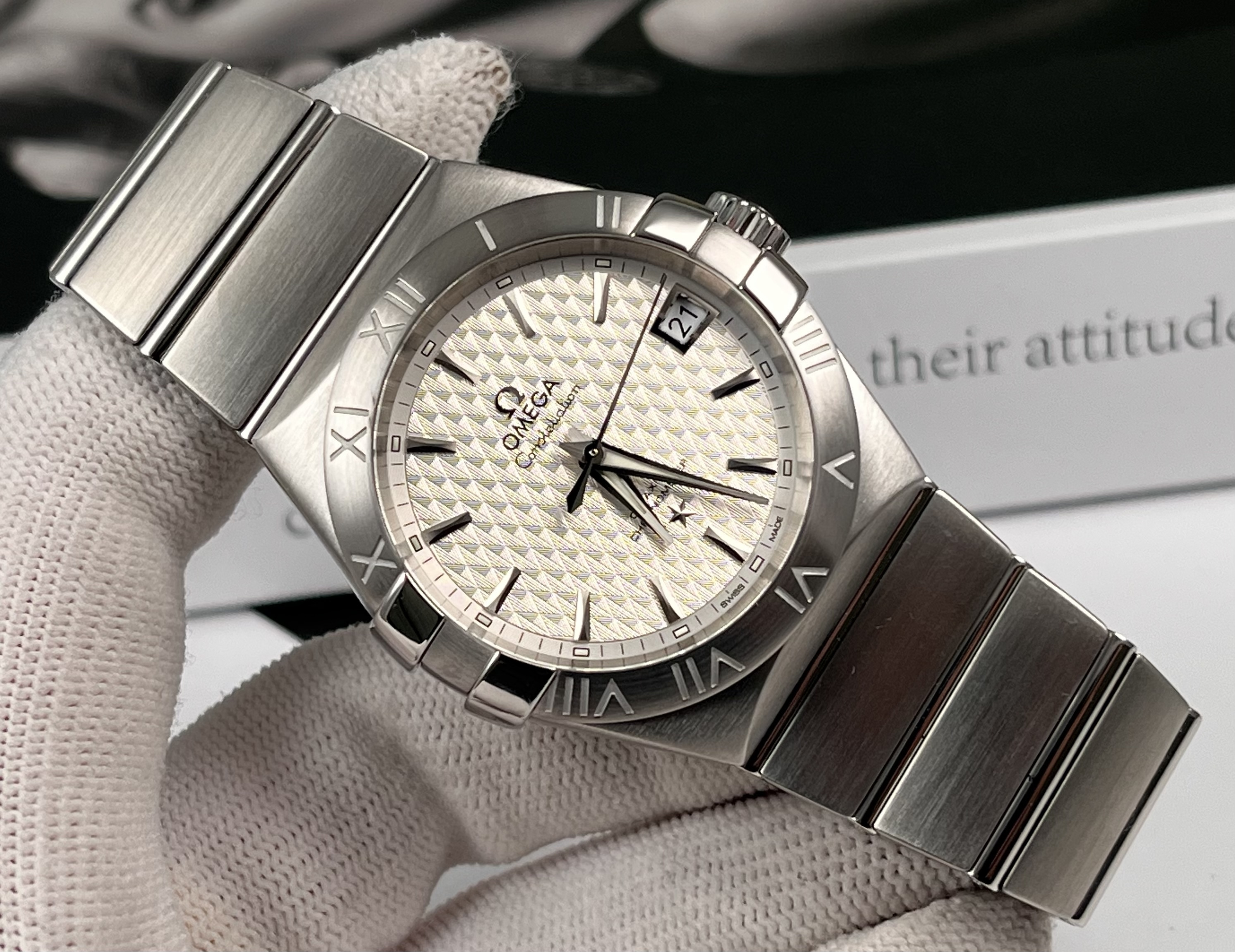 Omega 123.10.38.21.02.003