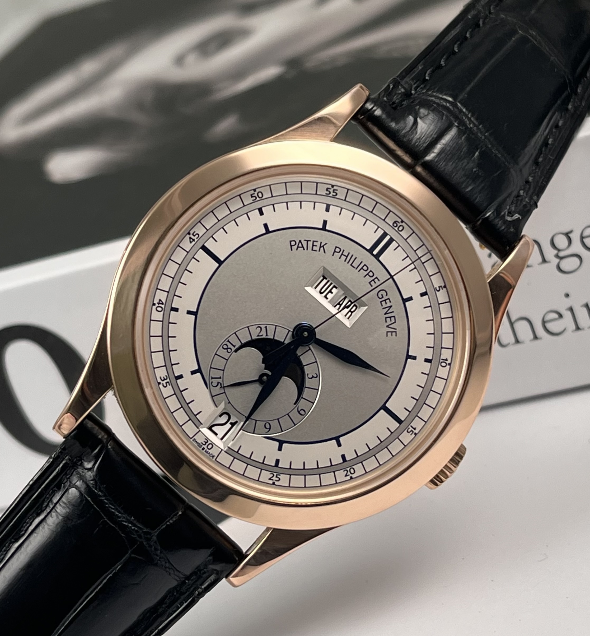 Patek Philippe 5396R-001 detail 1
