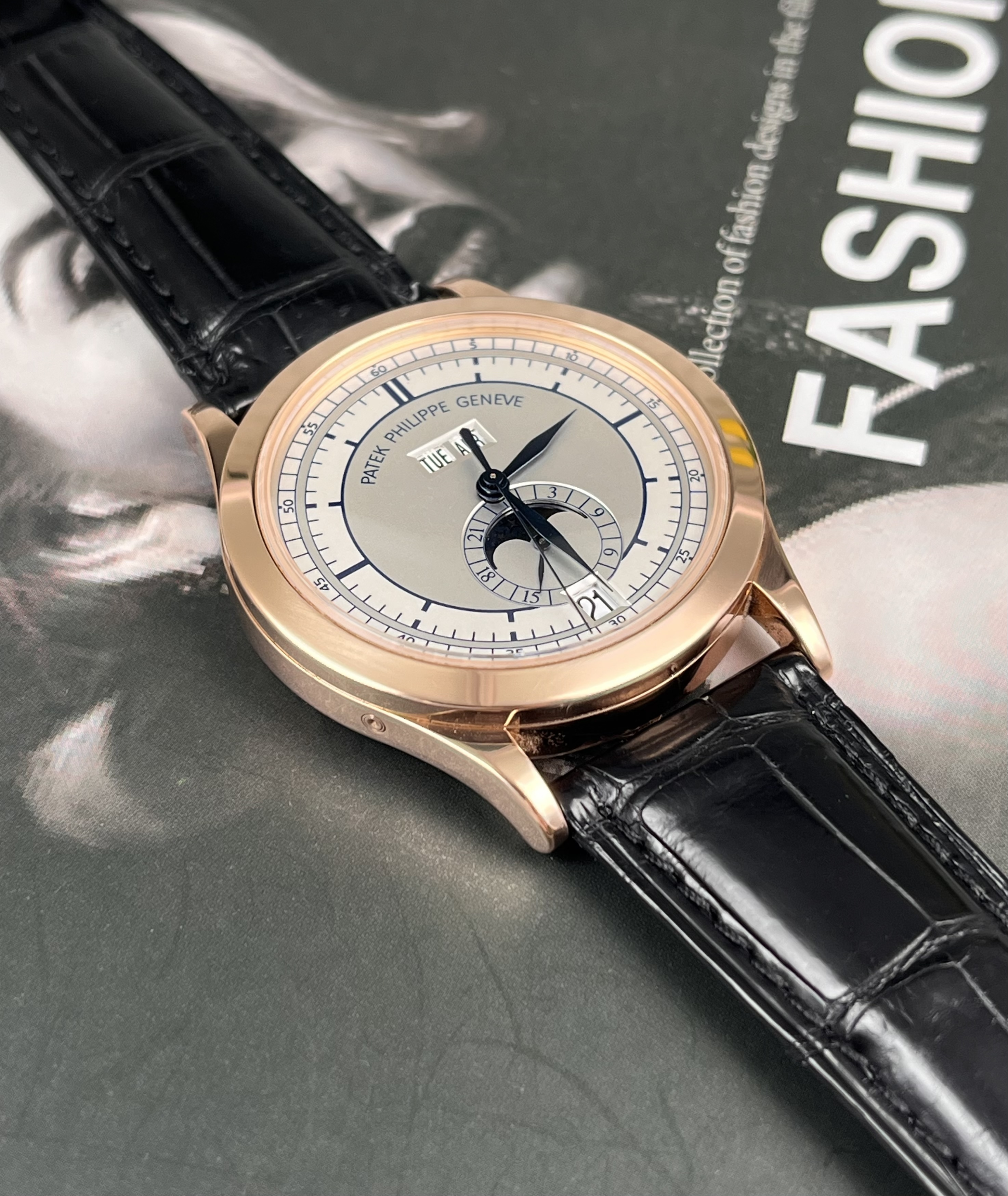 Patek Philippe 5396R-001 detail 5