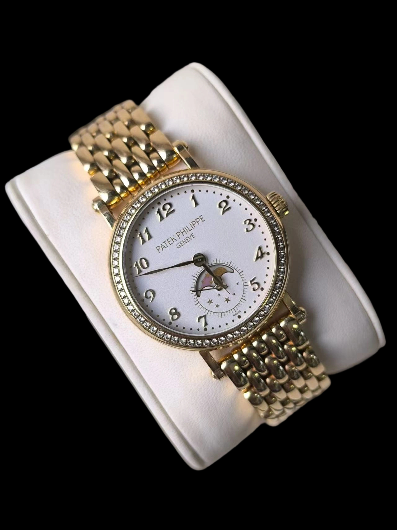 Patek Philippe 7121 / 1J-001 detail 1