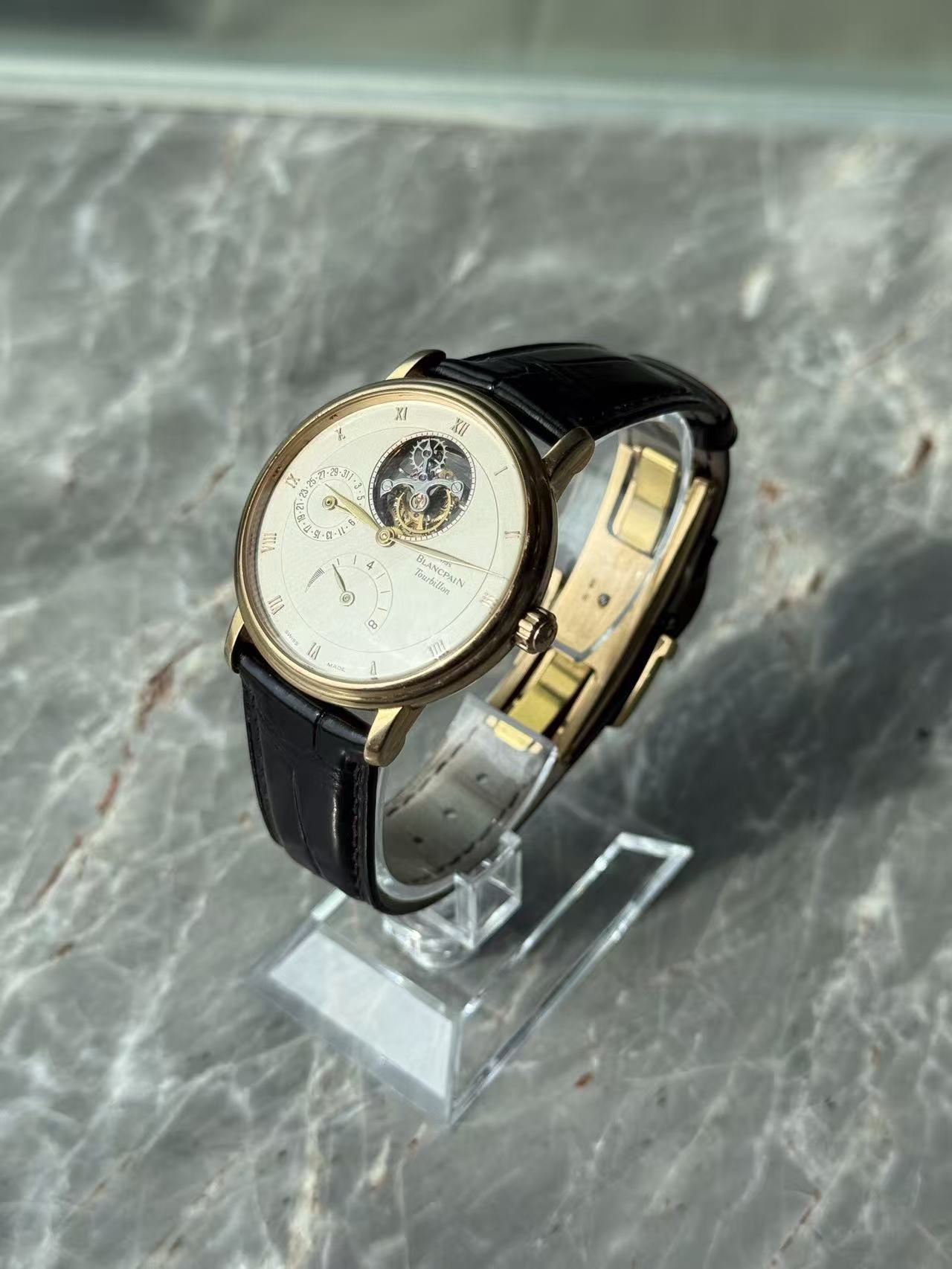 Blancpain 6025-3642-55b detail 1