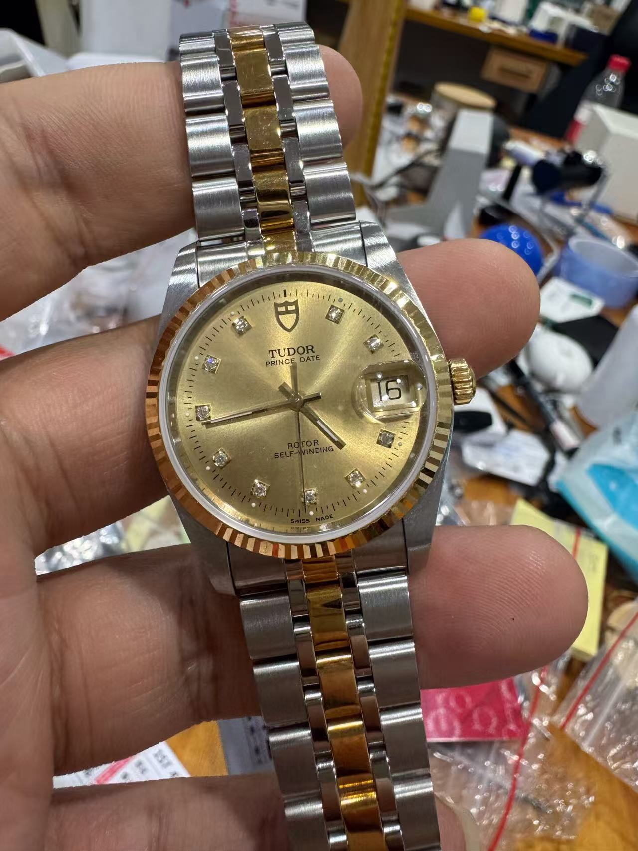 Tudor m74033-0015