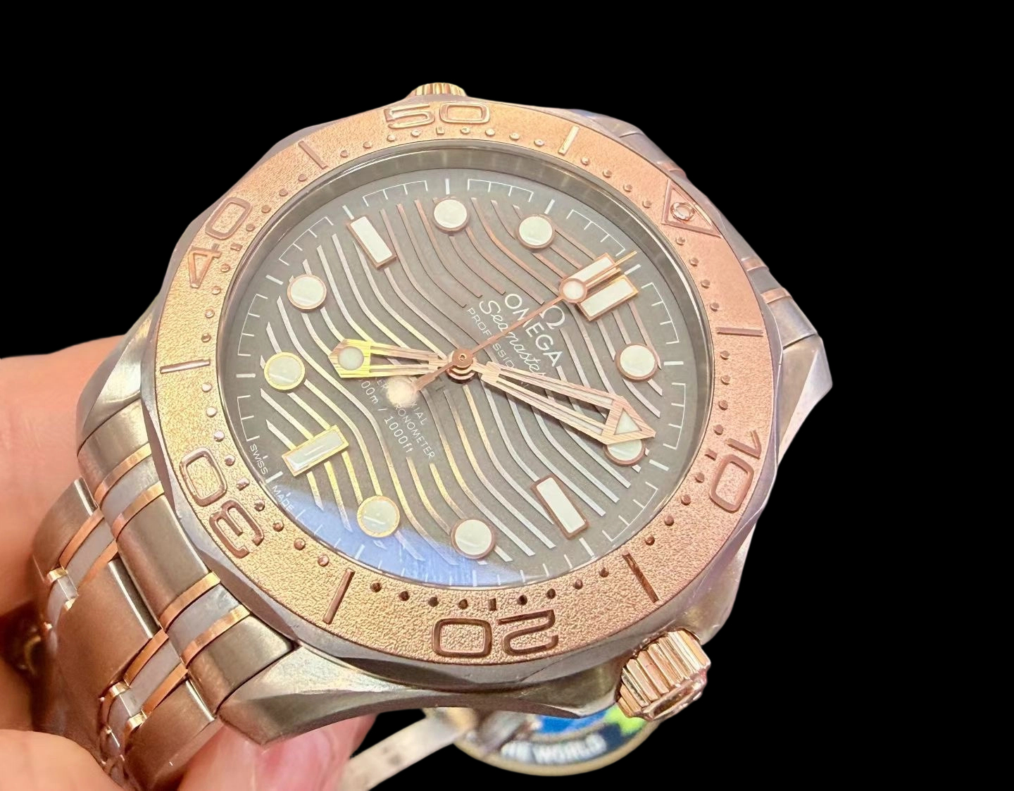Omega 210.60.42.20.99.001 detail 4