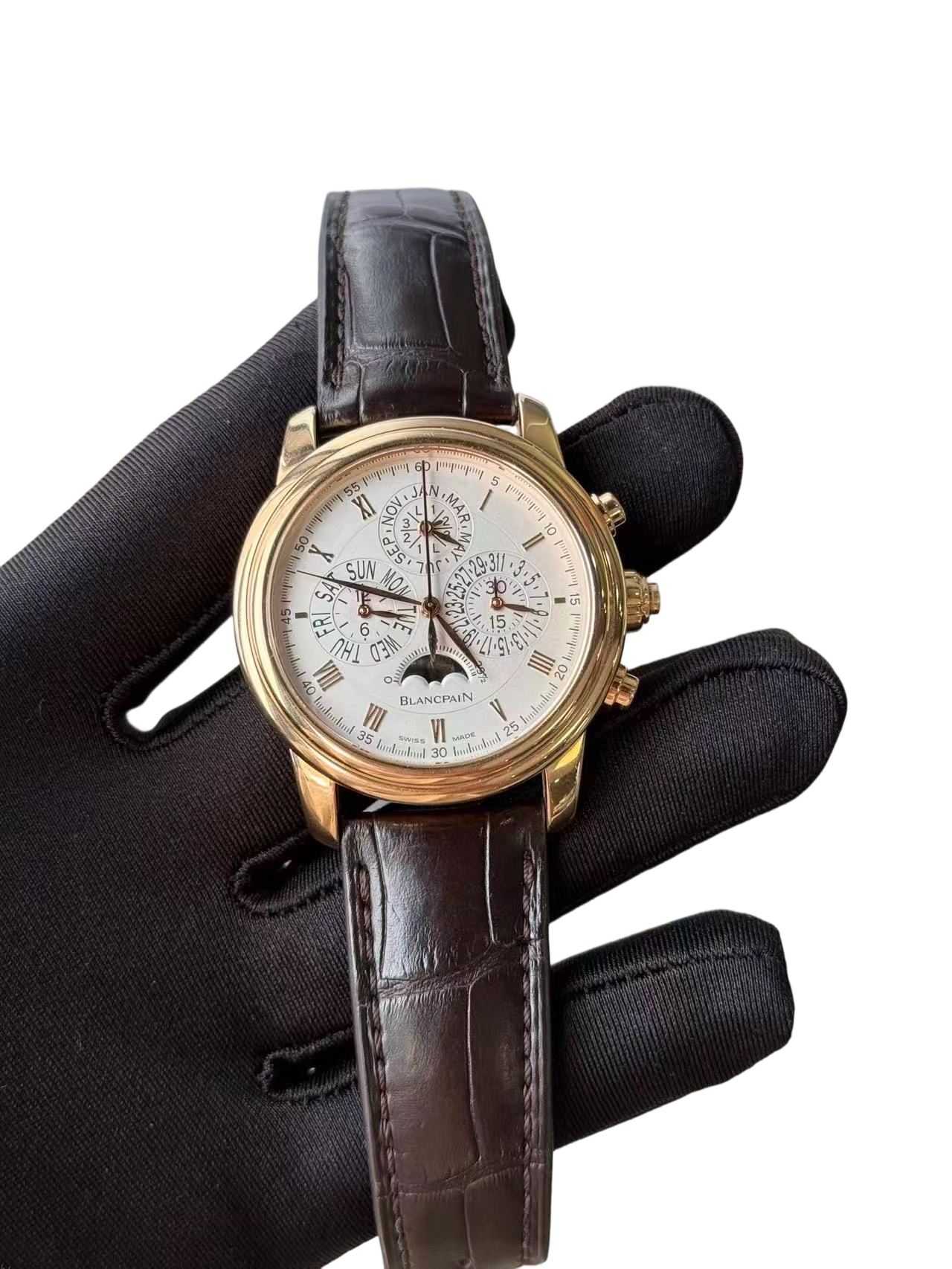Blancpain 4286P-3642-55B detail 2