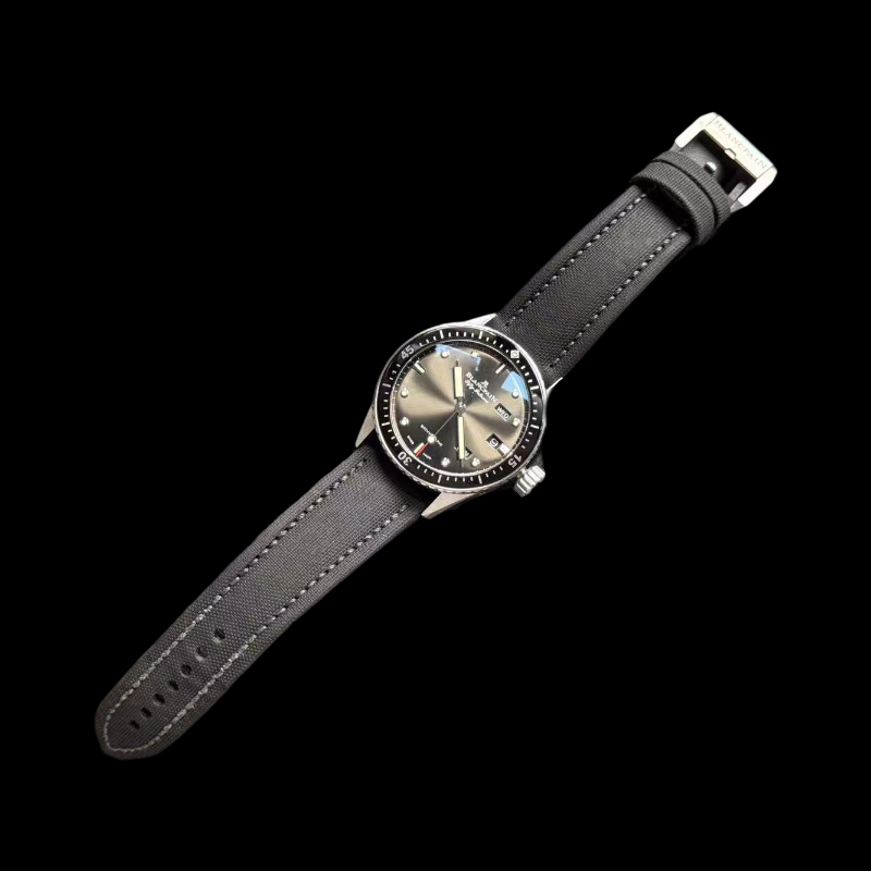 Blancpain 5071-1110-B52A detail 1