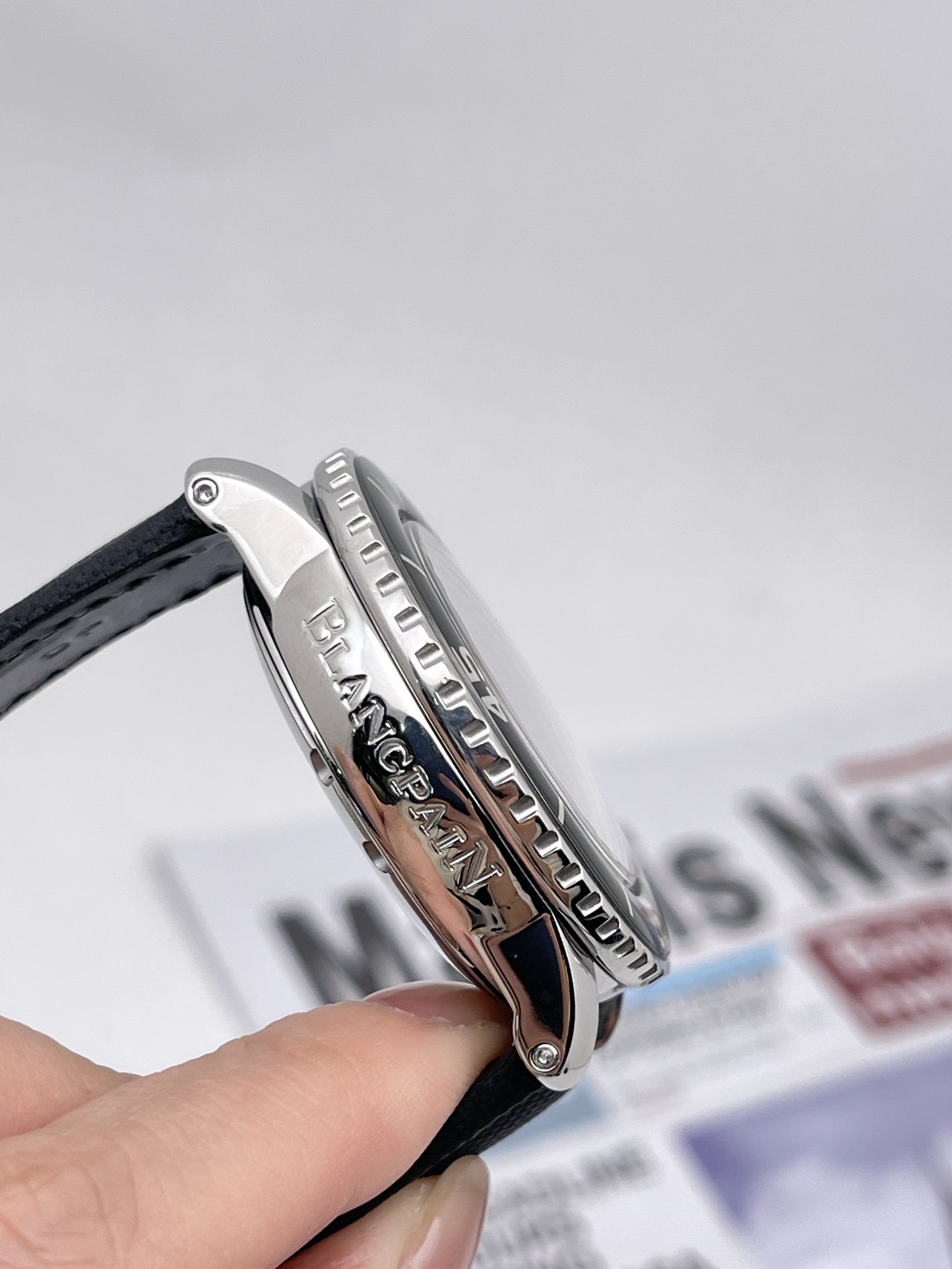 Blancpain 5085F-1130-52A detail 5