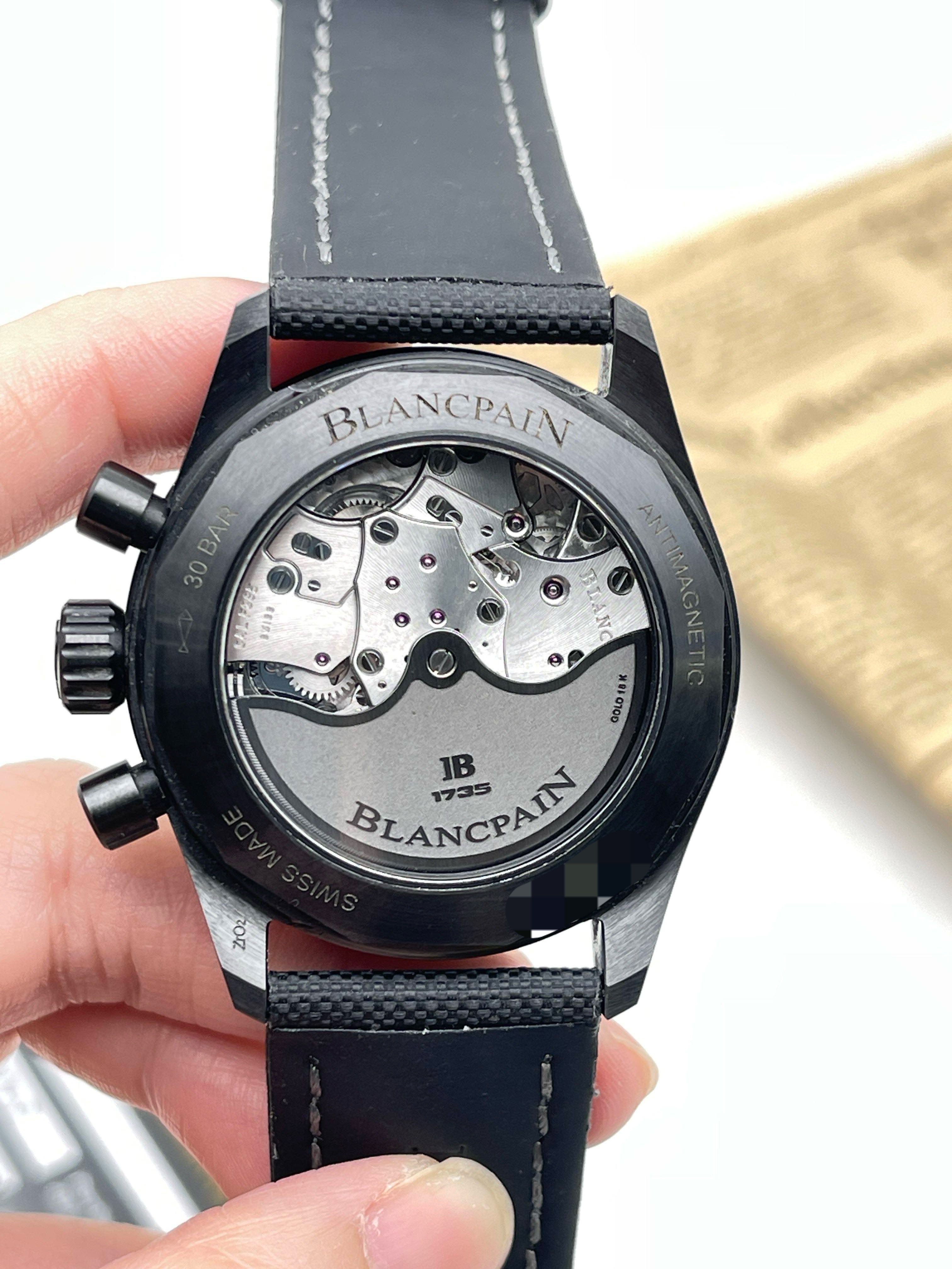 Blancpain 5200-0130-B52A detail 5