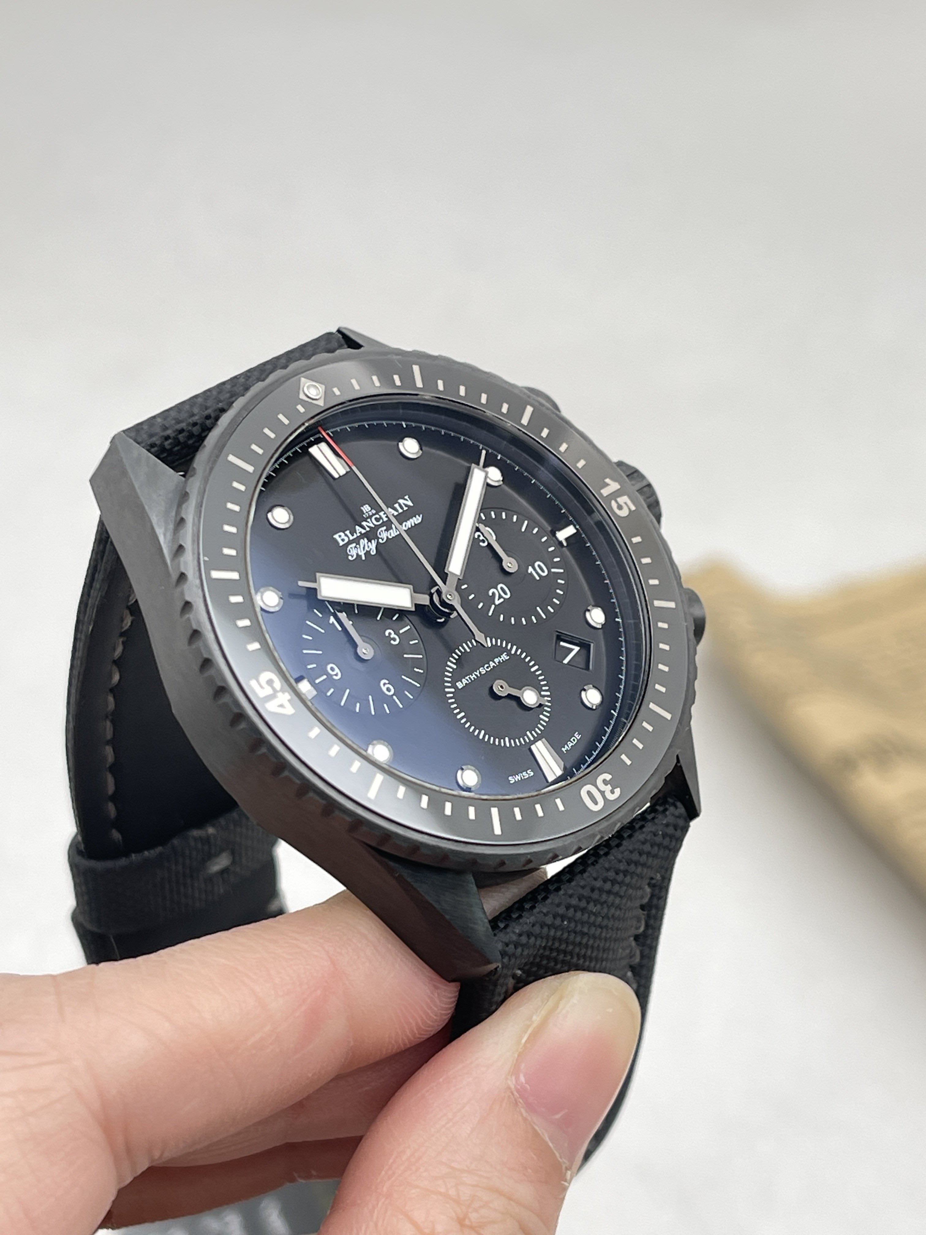 Blancpain 5200-0130-B52A detail 4