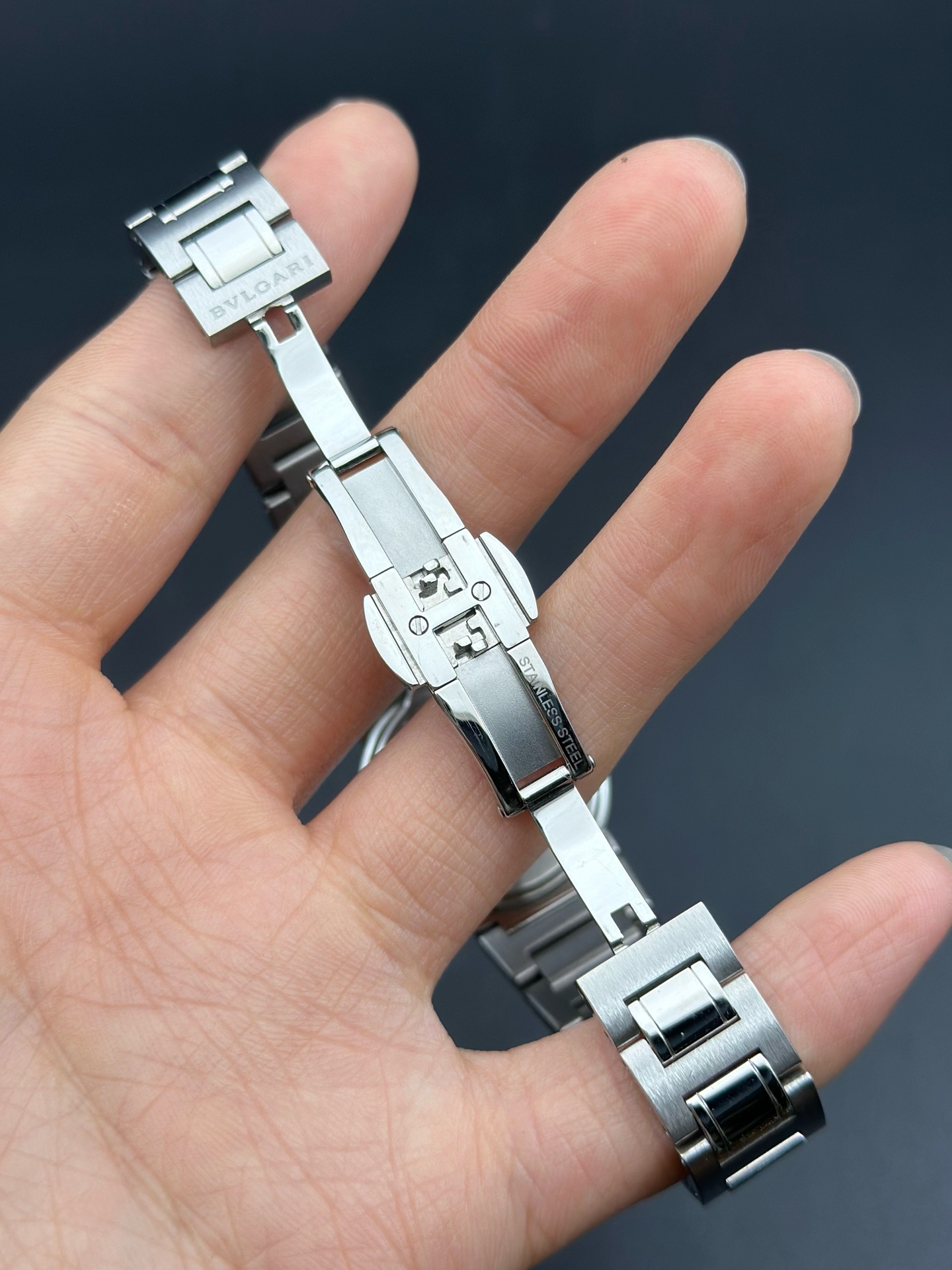Bulgari BB 26 SS detail 6